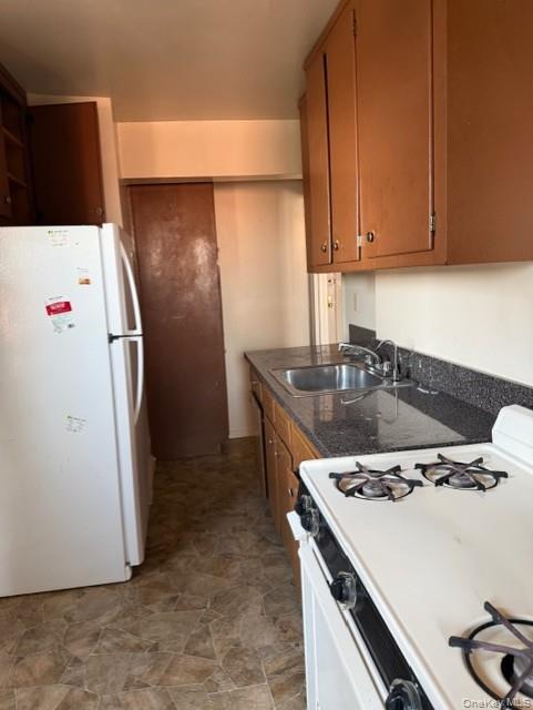 2835 Webb 8d Property Photo 5