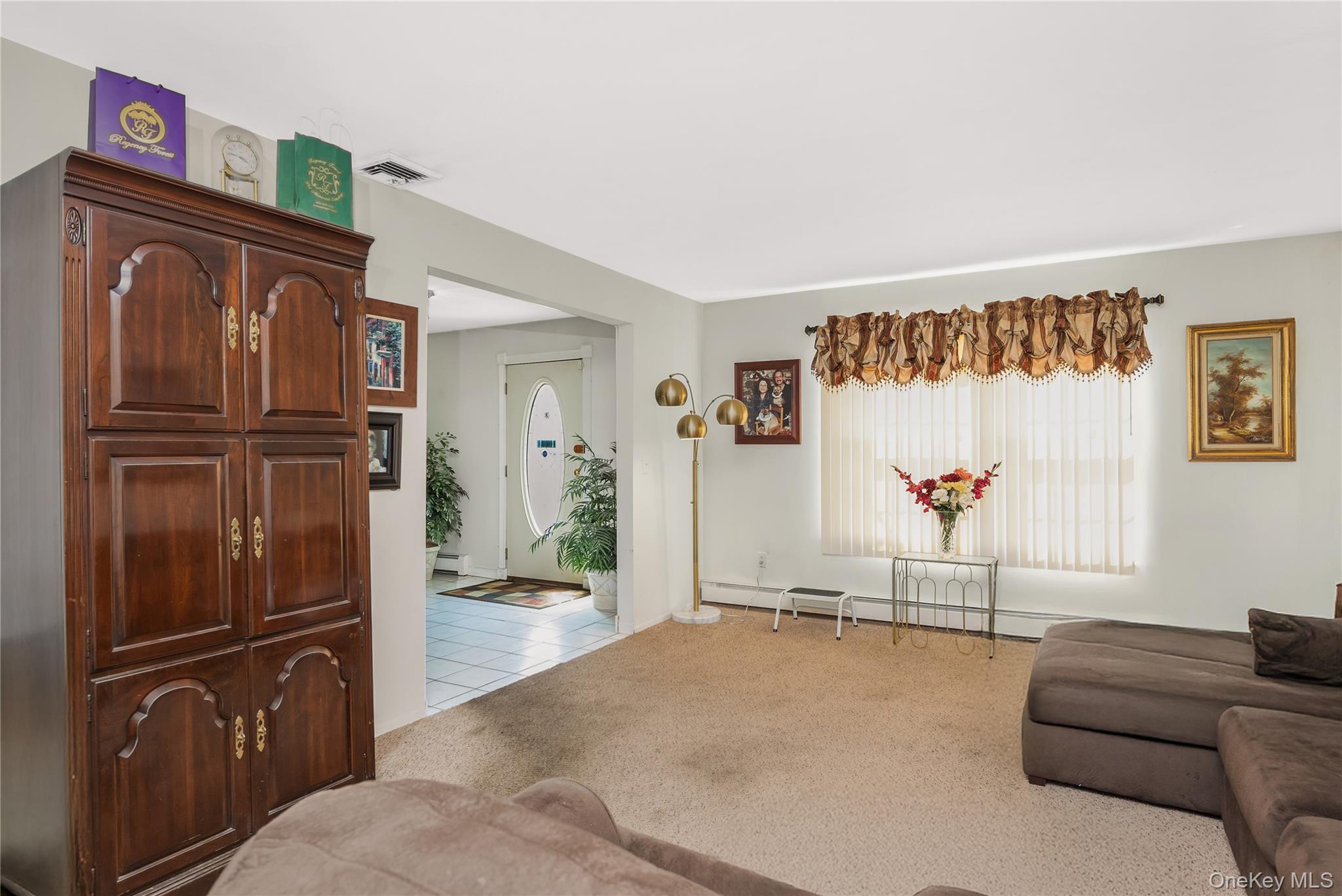 11 Shade Tree Lane Property Photo 9