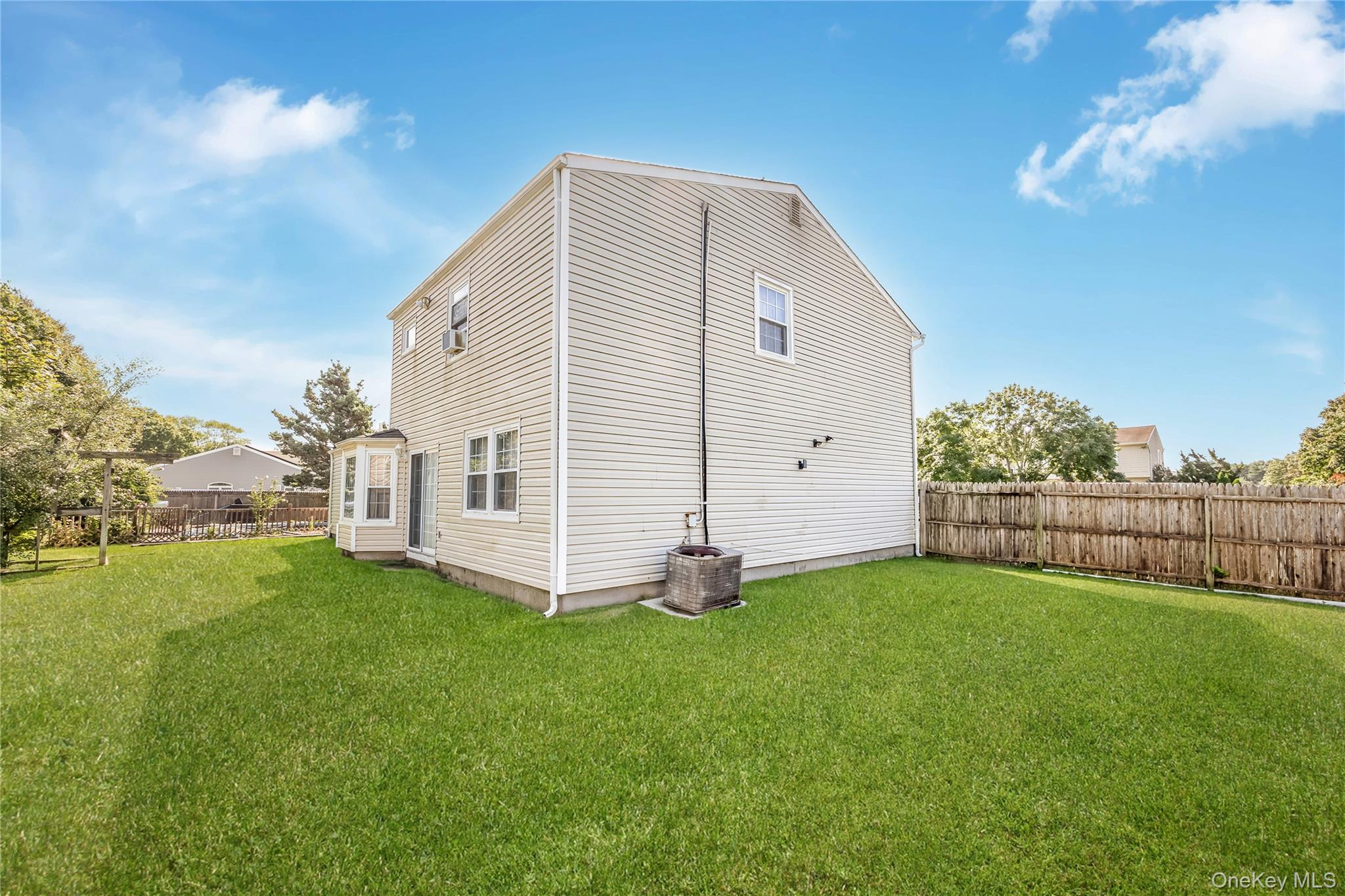 11 Shade Tree Lane Property Photo 35