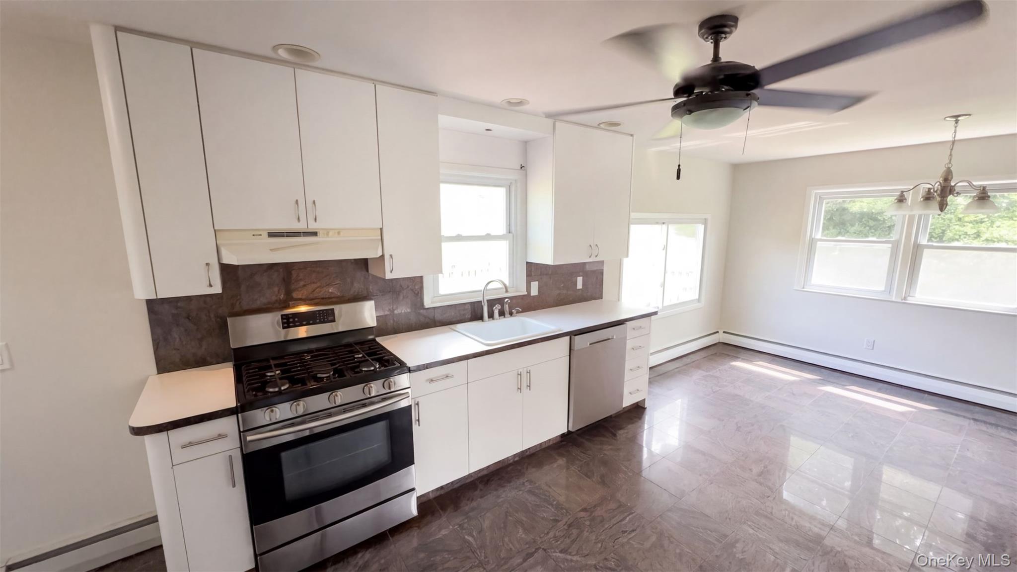 53 W Ridge Road Property Photo 3