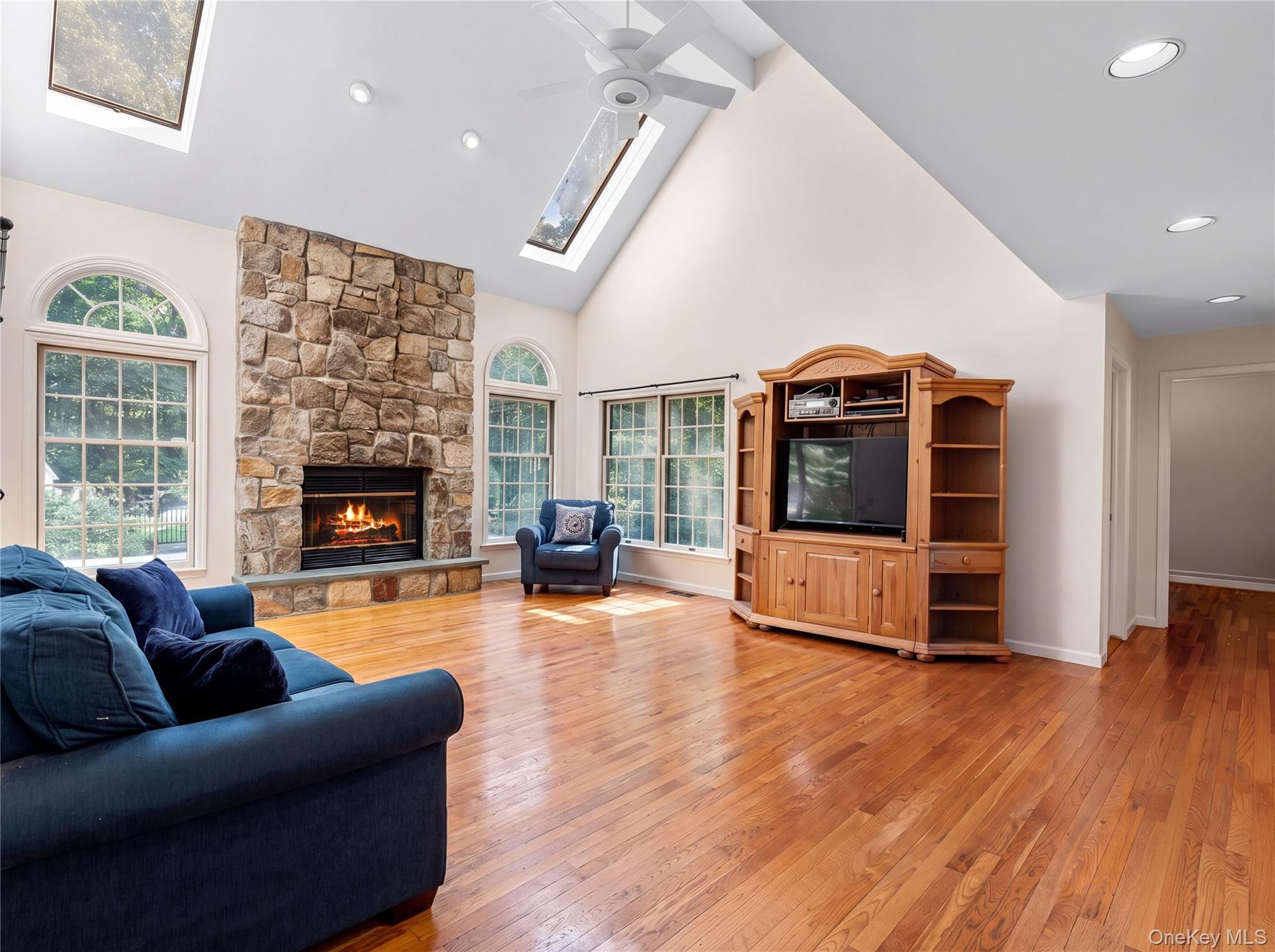 18 Arbor Court Property Photo 8