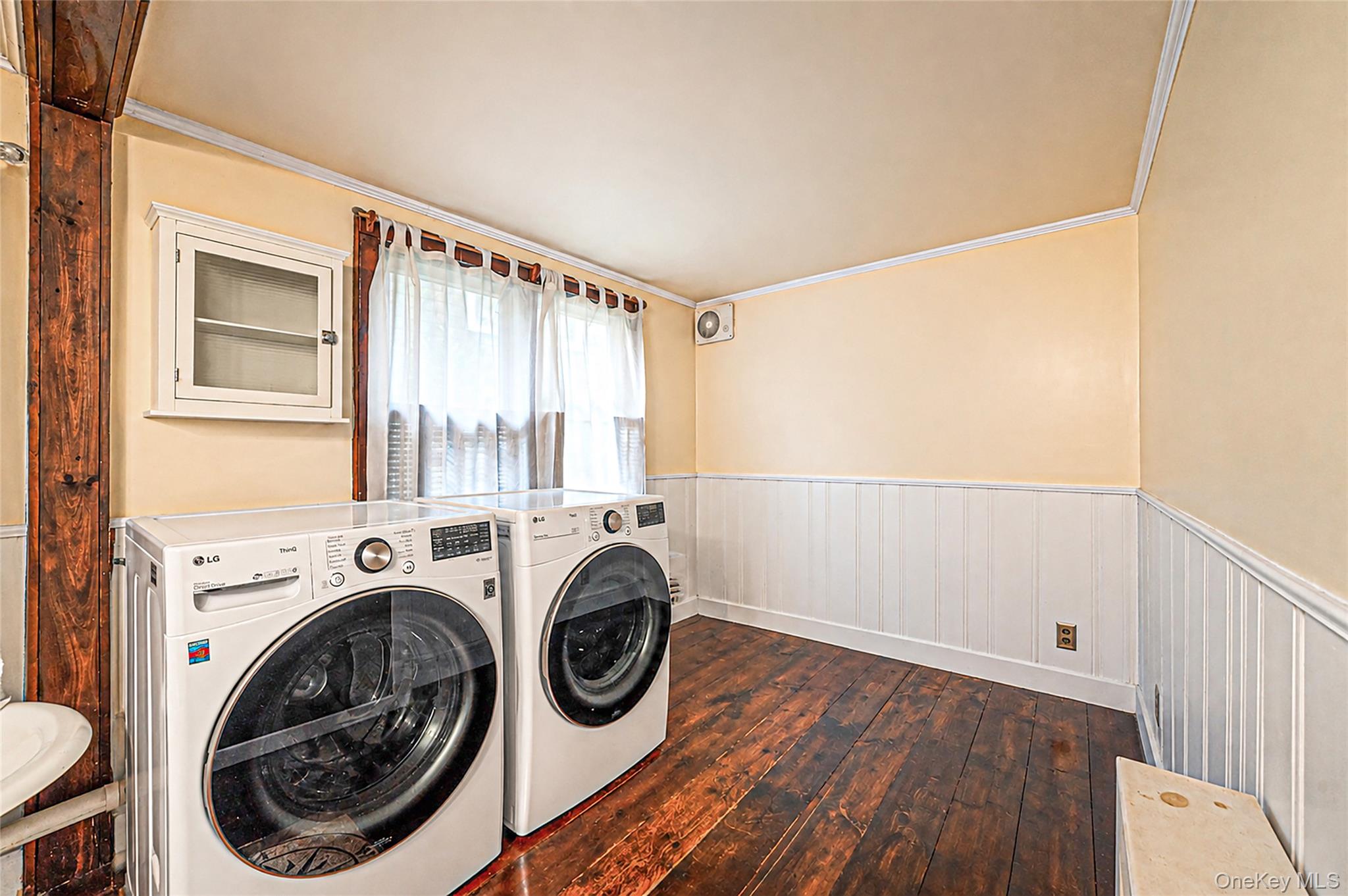 7 Dickerson Avenue Property Photo 24