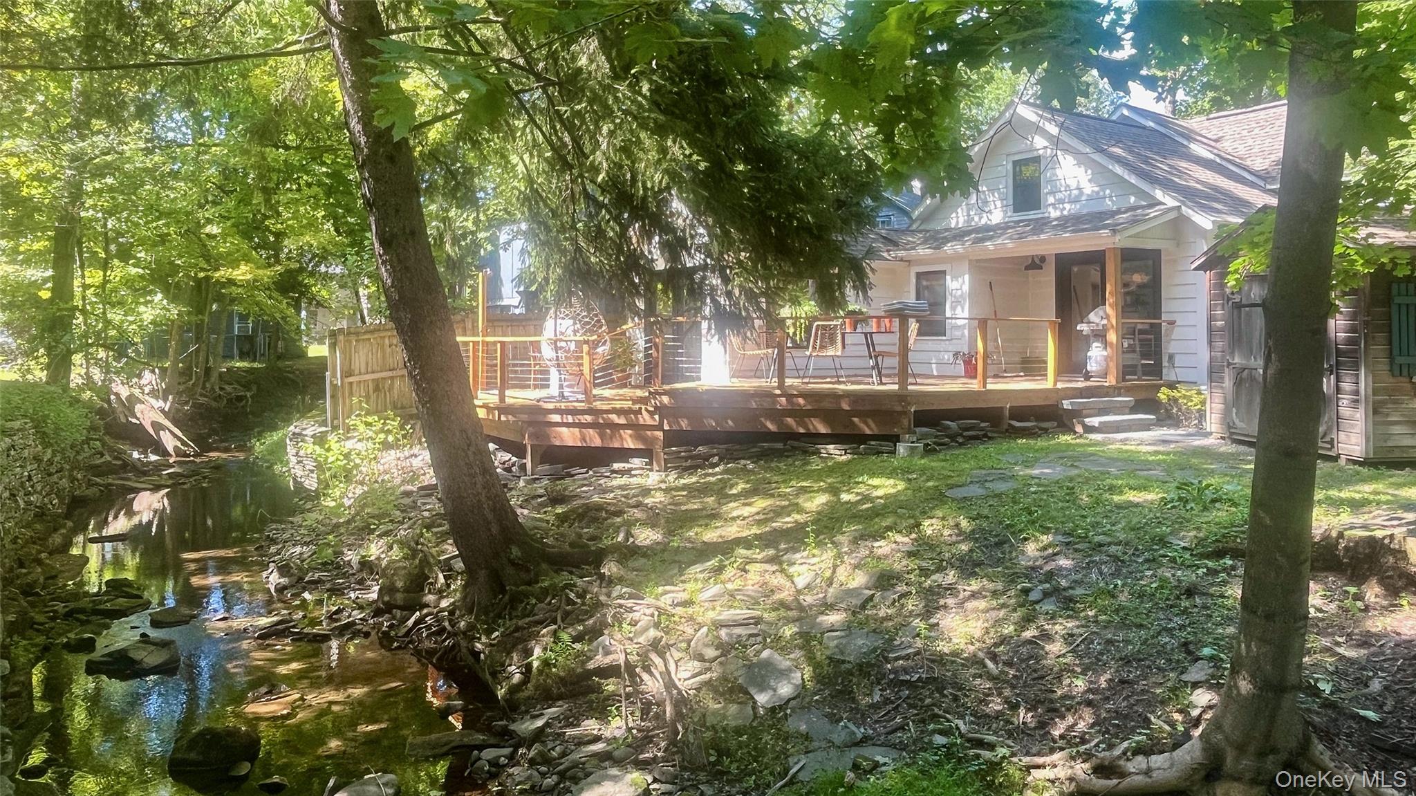 145 Tinker Street Property Photo 4