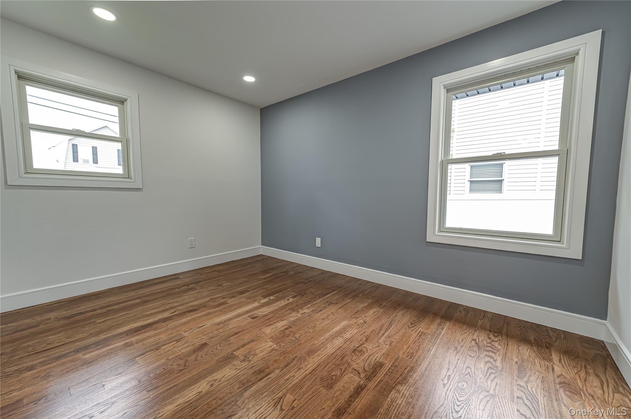 146 8th Street Property Photo 11