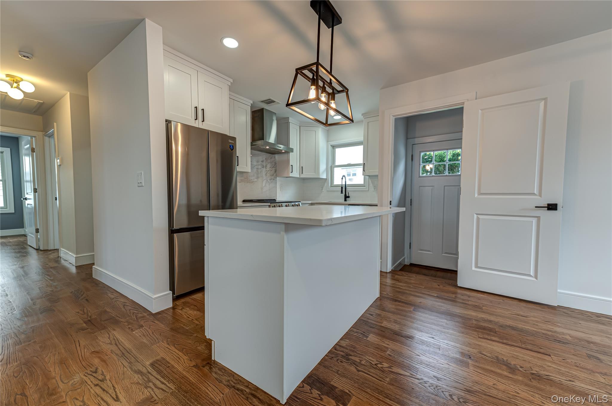 146 8th Street Property Photo 15
