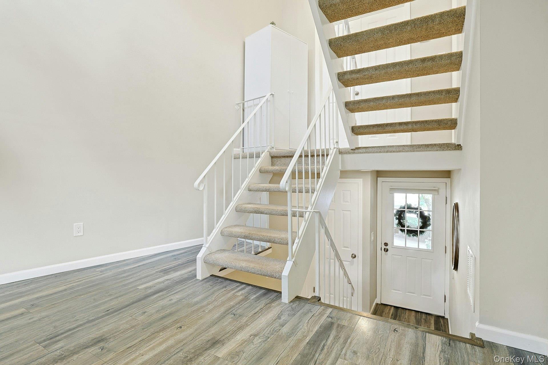 195 Treetop Circle Property Photo 27