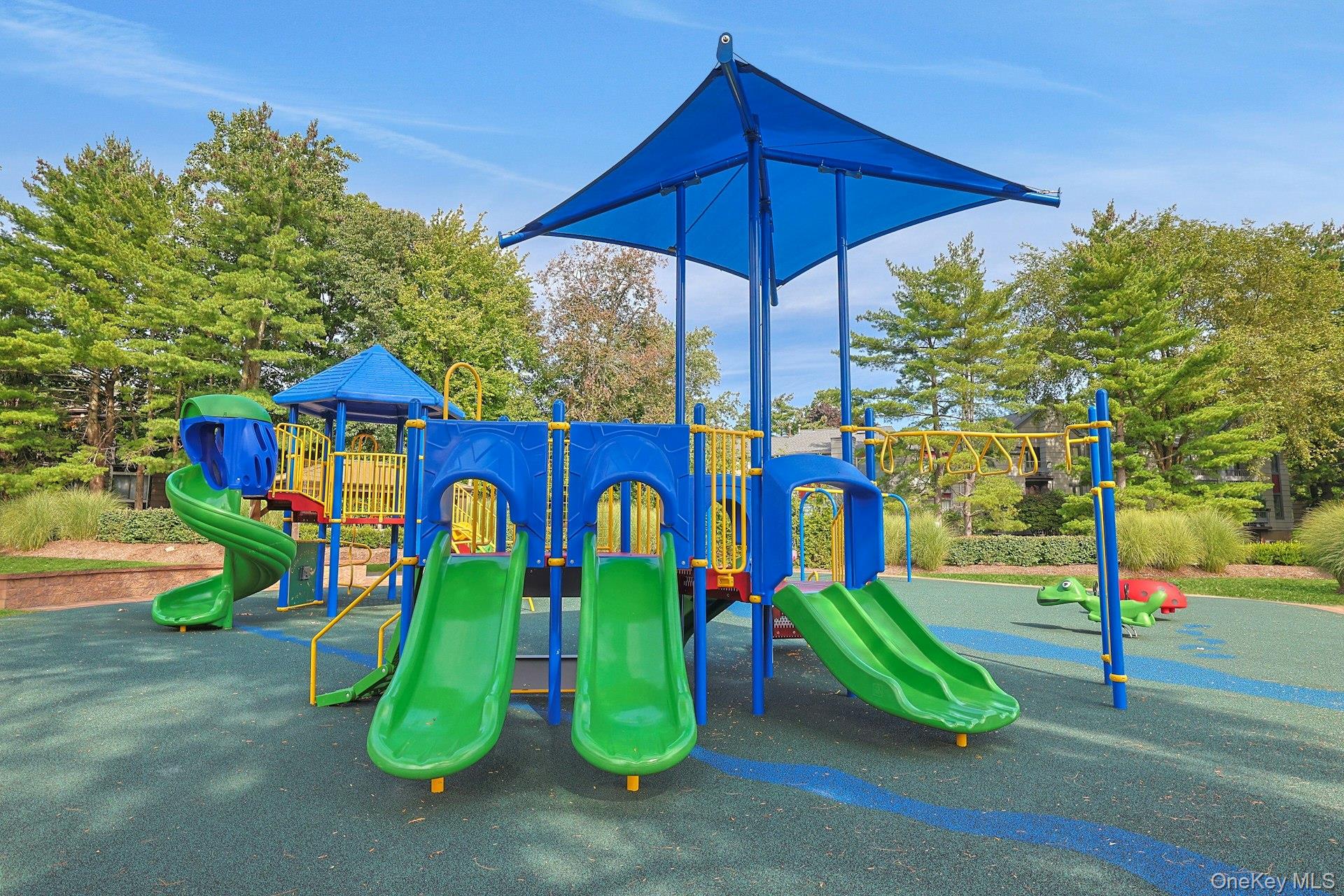 195 Treetop Circle Property Photo 33