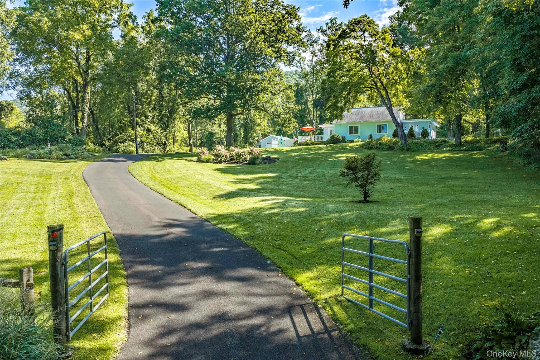 140 Hurds Corners Road Property Photo 2