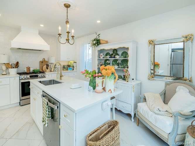 9 Robert Road Property Photo 20