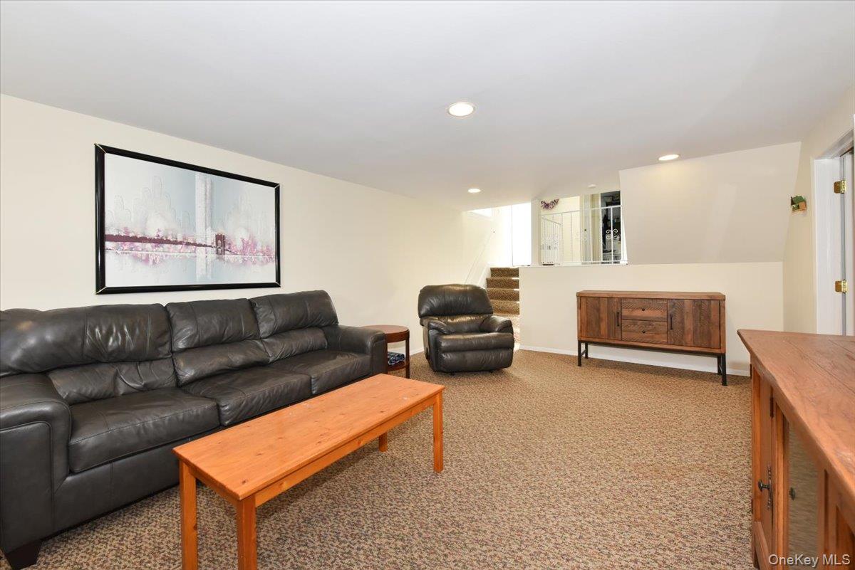 70 Glenwood Road Property Photo 24
