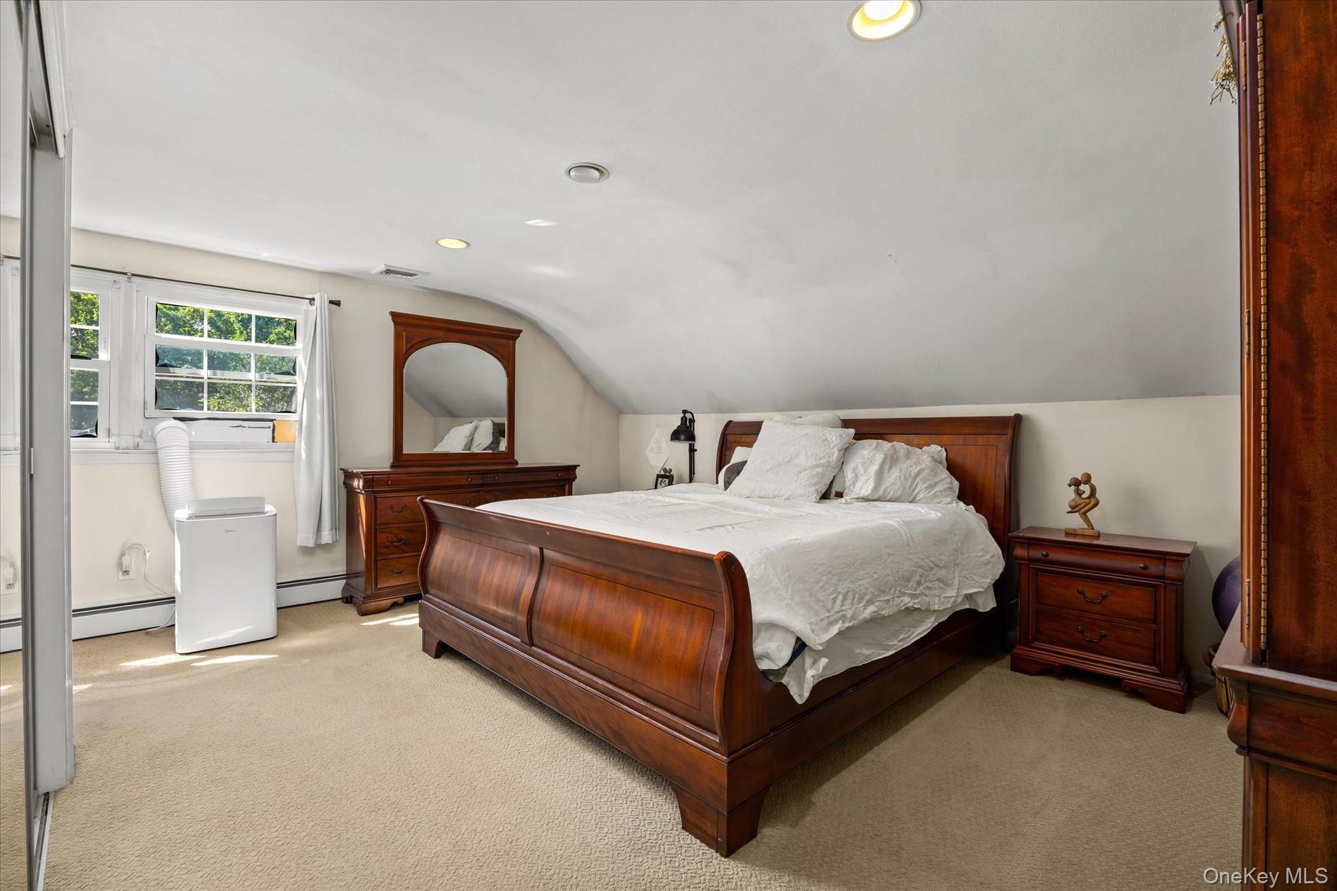 9 Charlemagne Drive Property Photo 17