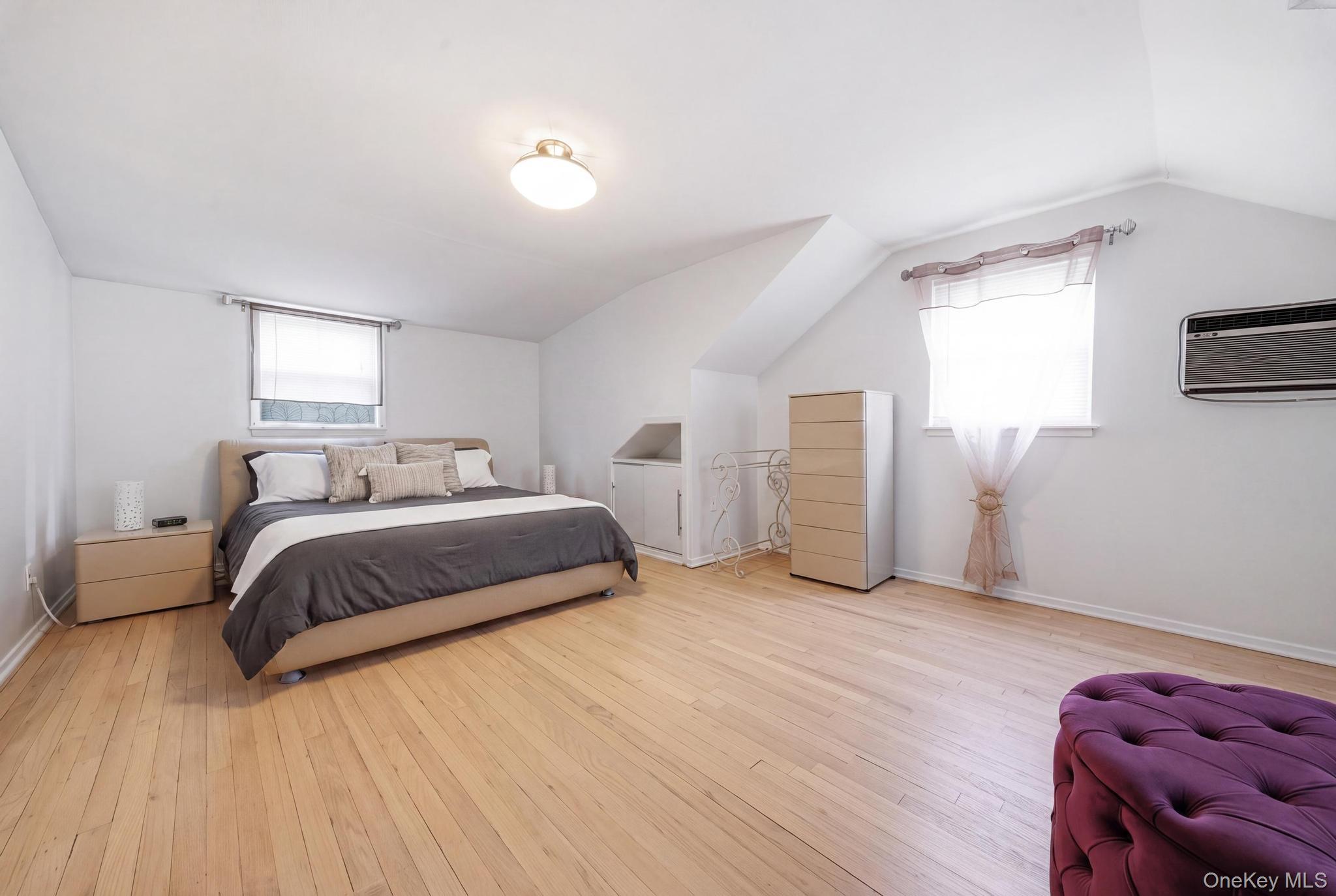 66 Caroline Avenue Property Photo 13