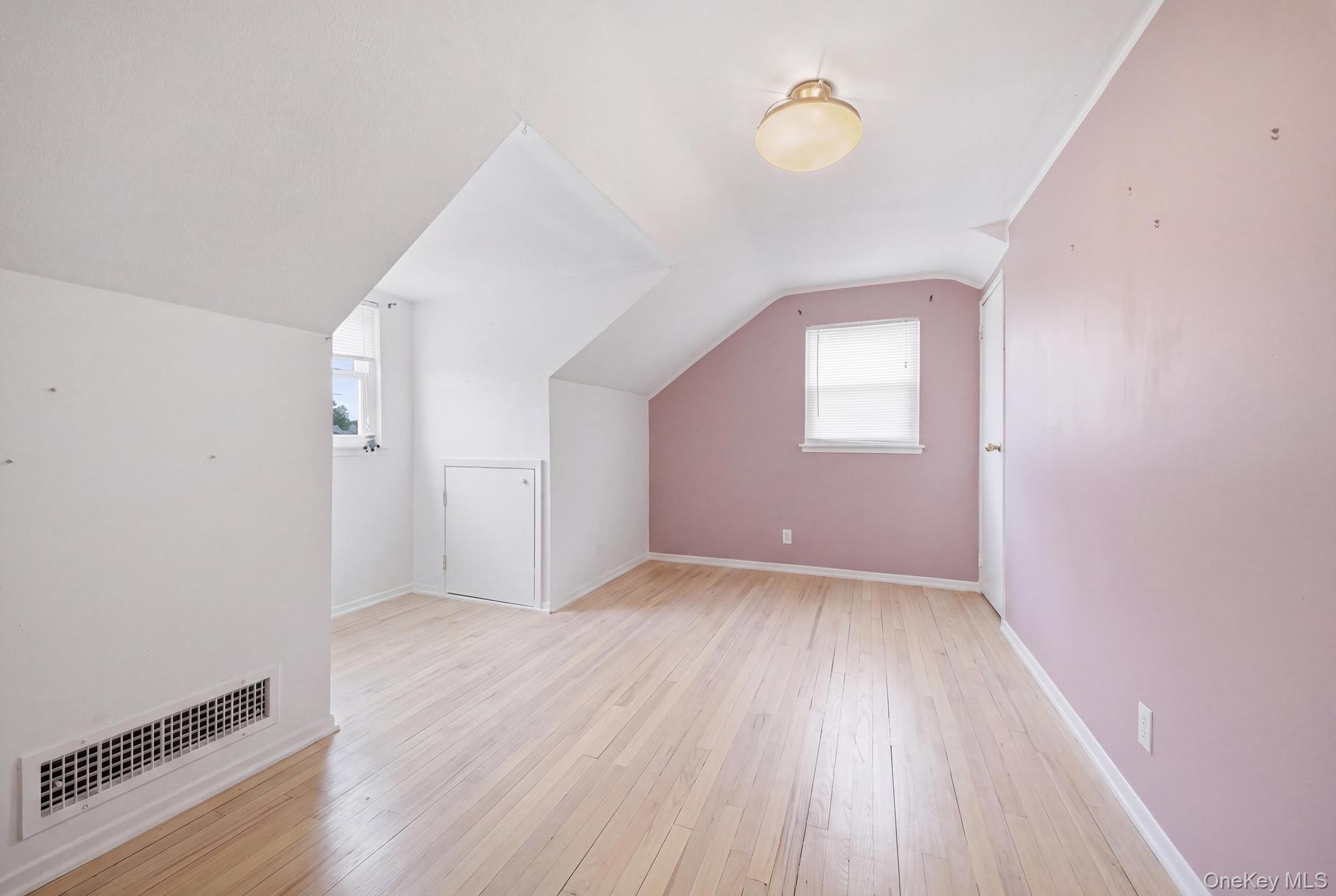 66 Caroline Avenue Property Photo 16
