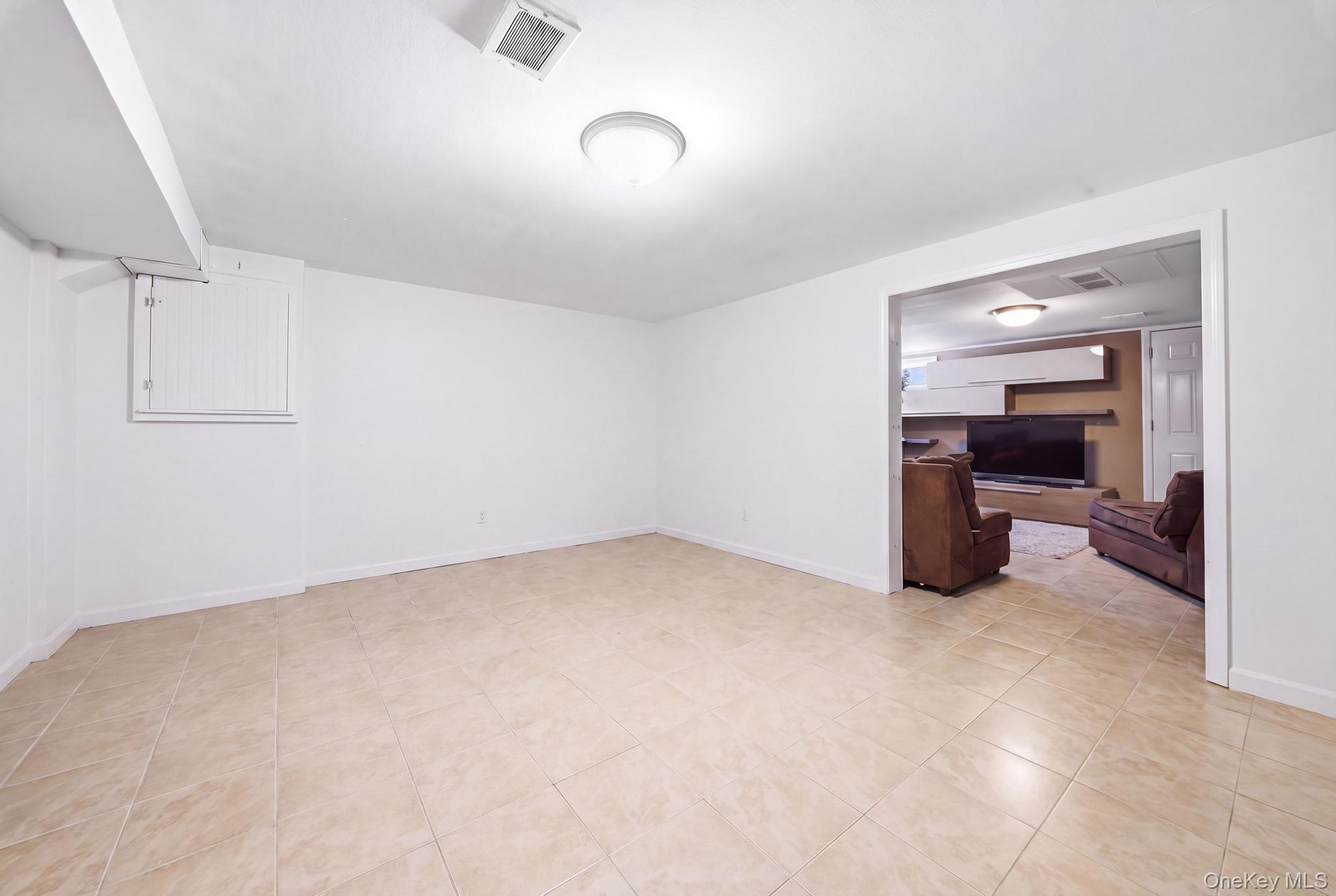 66 Caroline Avenue Property Photo 18
