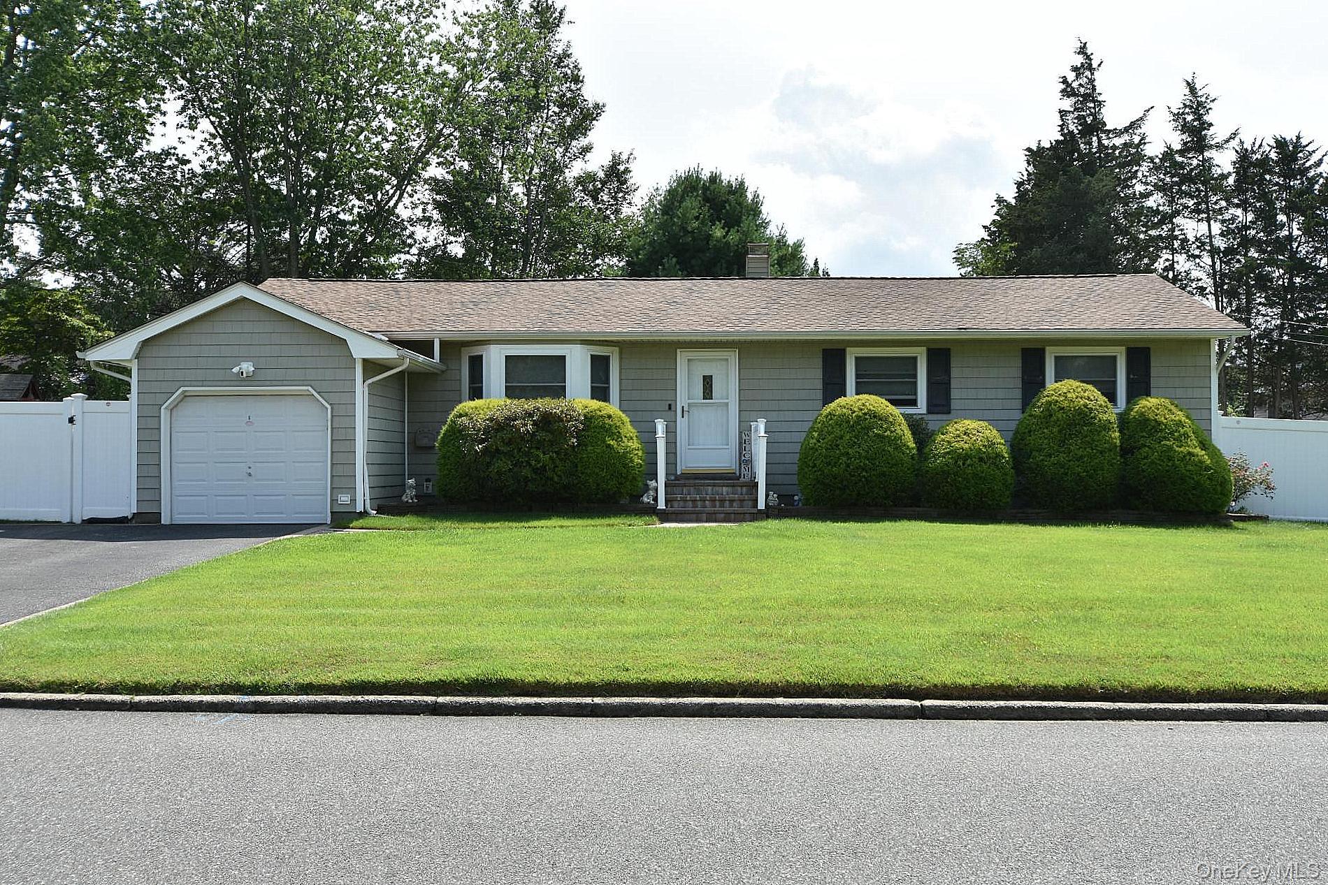 14 Milburn Property Photo 1