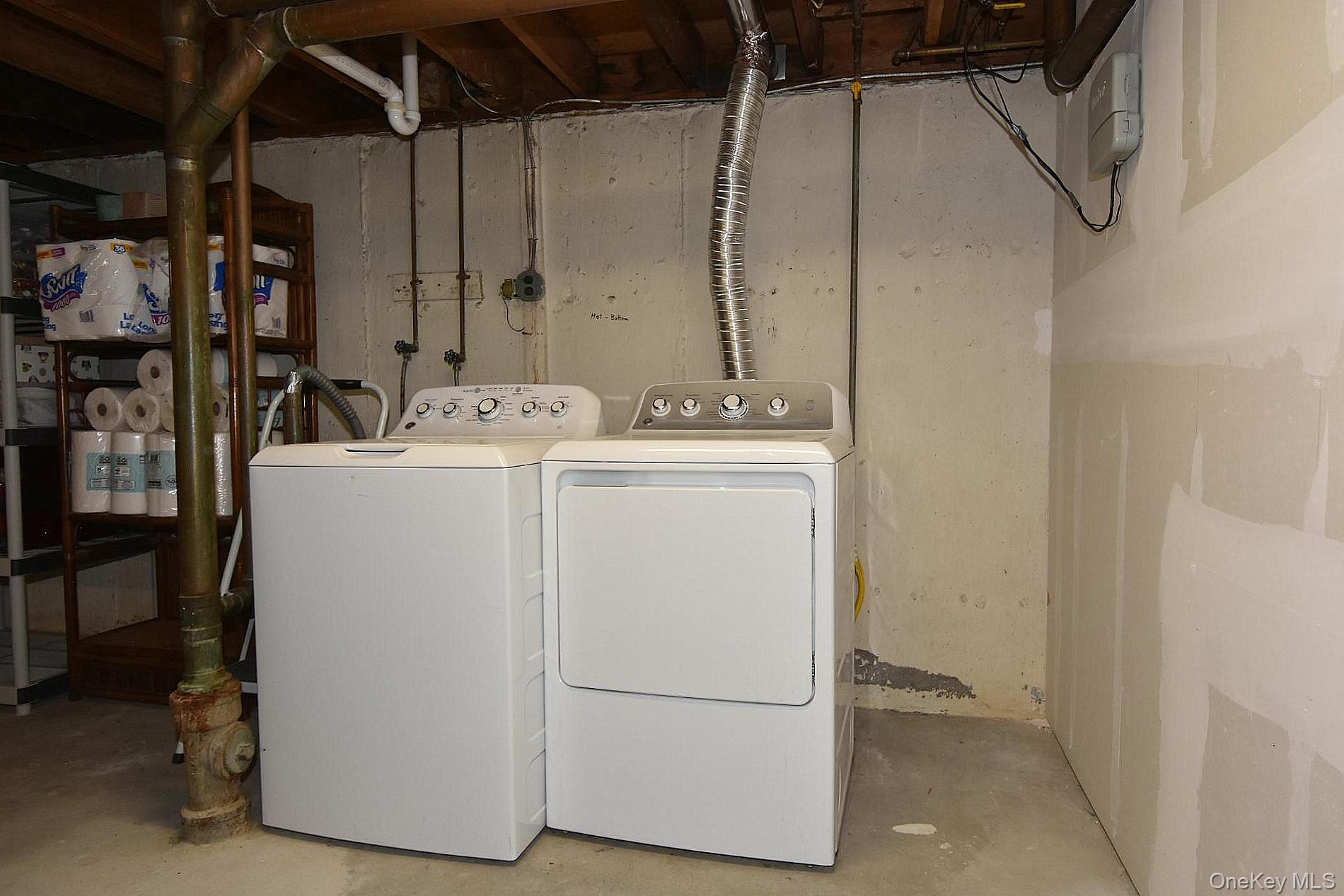 14 Milburn Property Photo 21