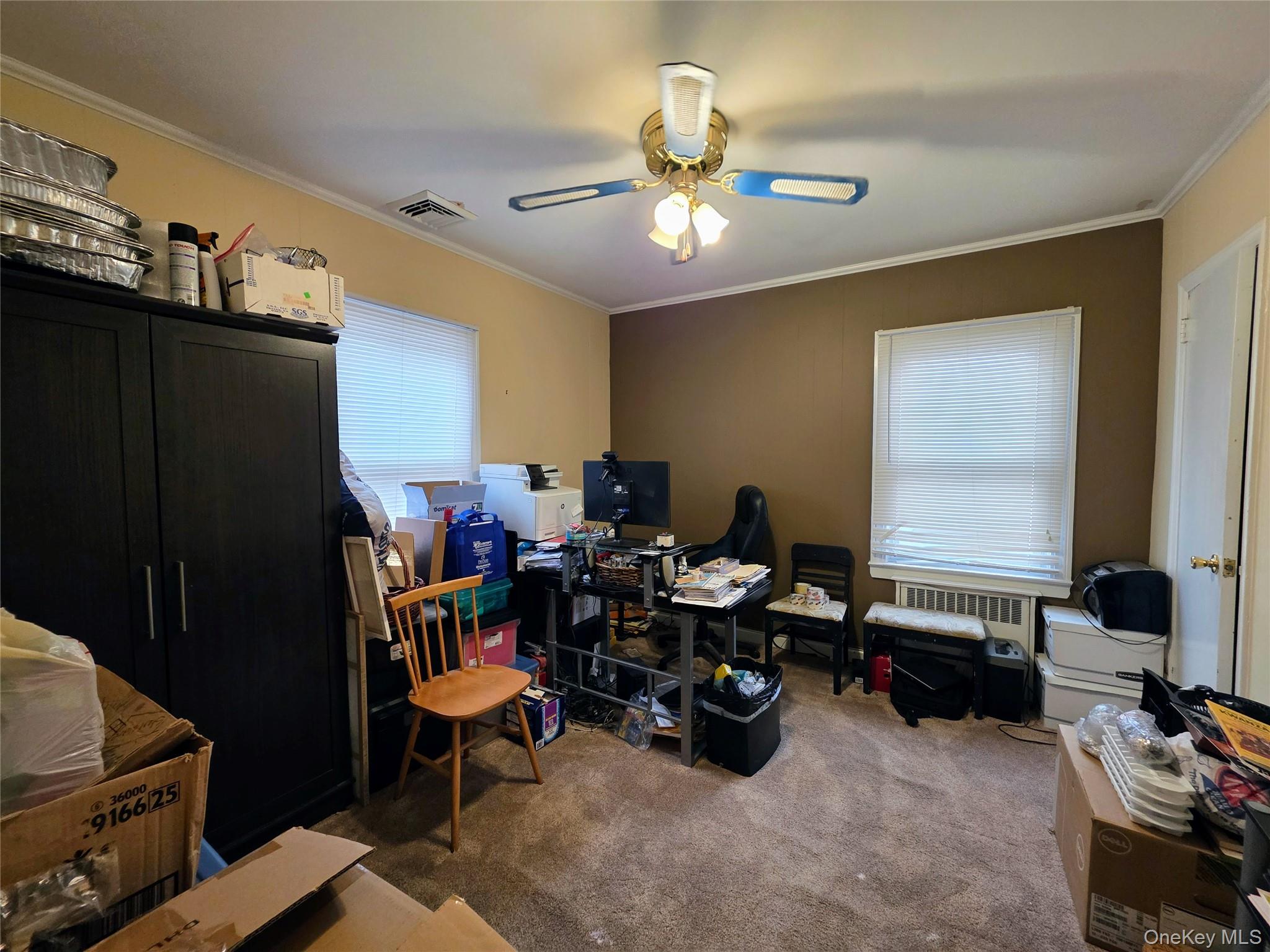 354 E Beech Street Property Photo 13