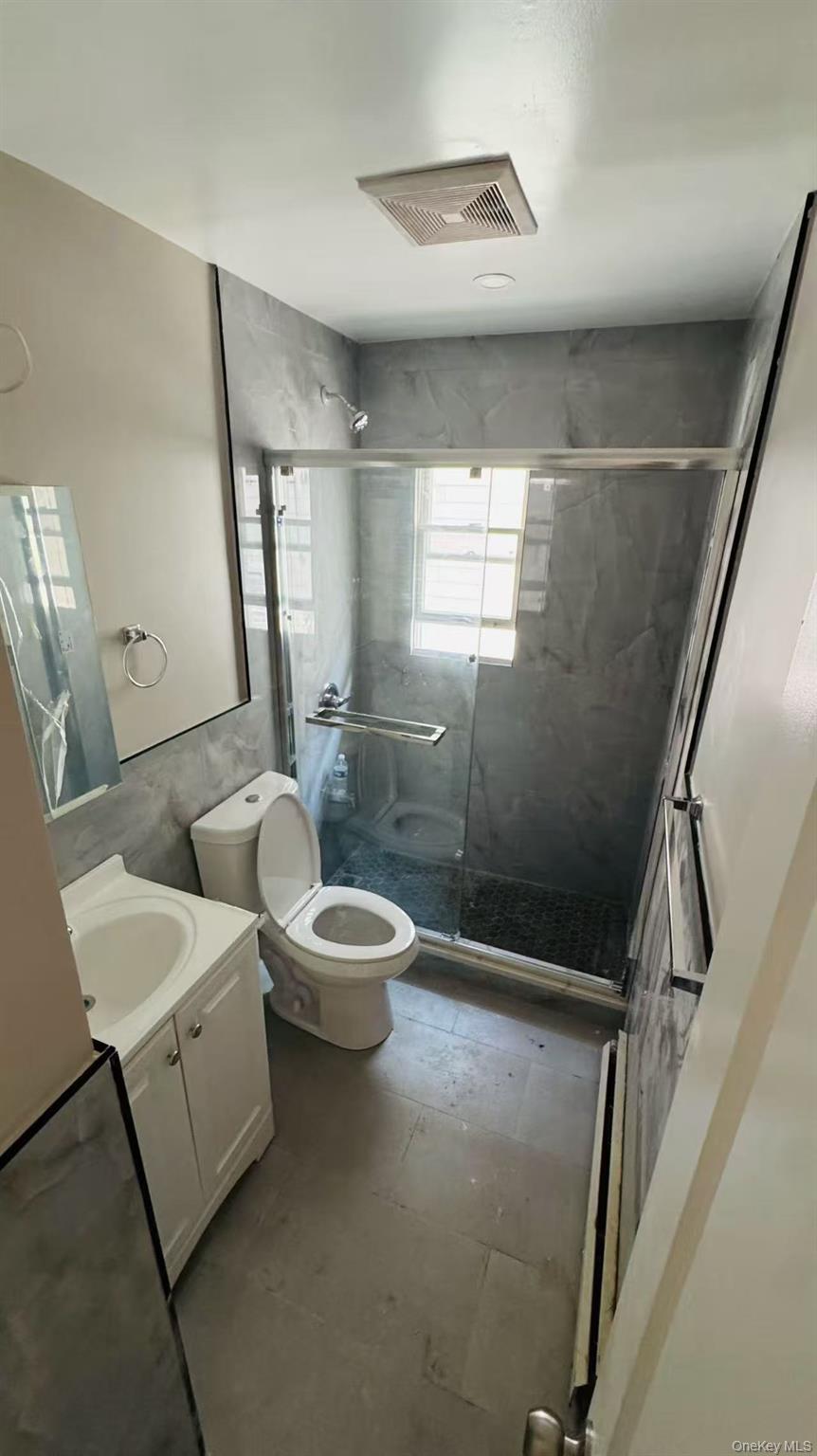 330 Beach 68th Street Property Photo 7