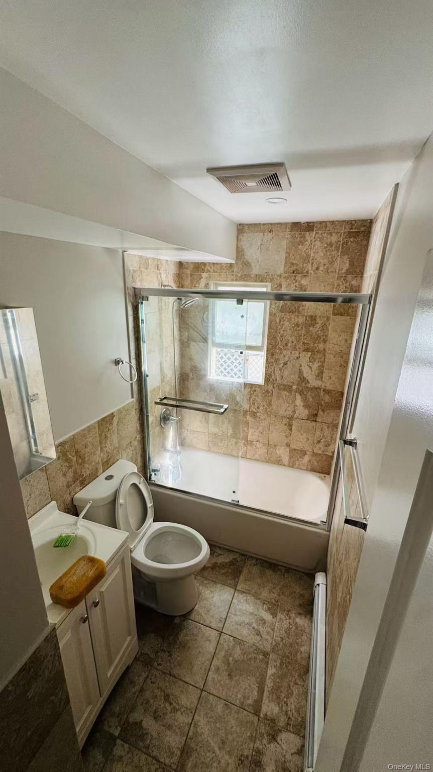 330 Beach 68th Street Property Photo 8