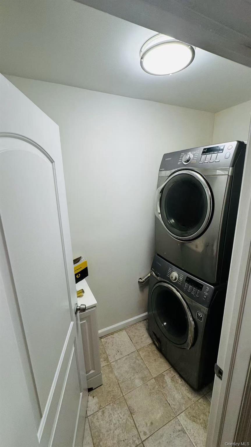 330 Beach 68th Street Property Photo 11