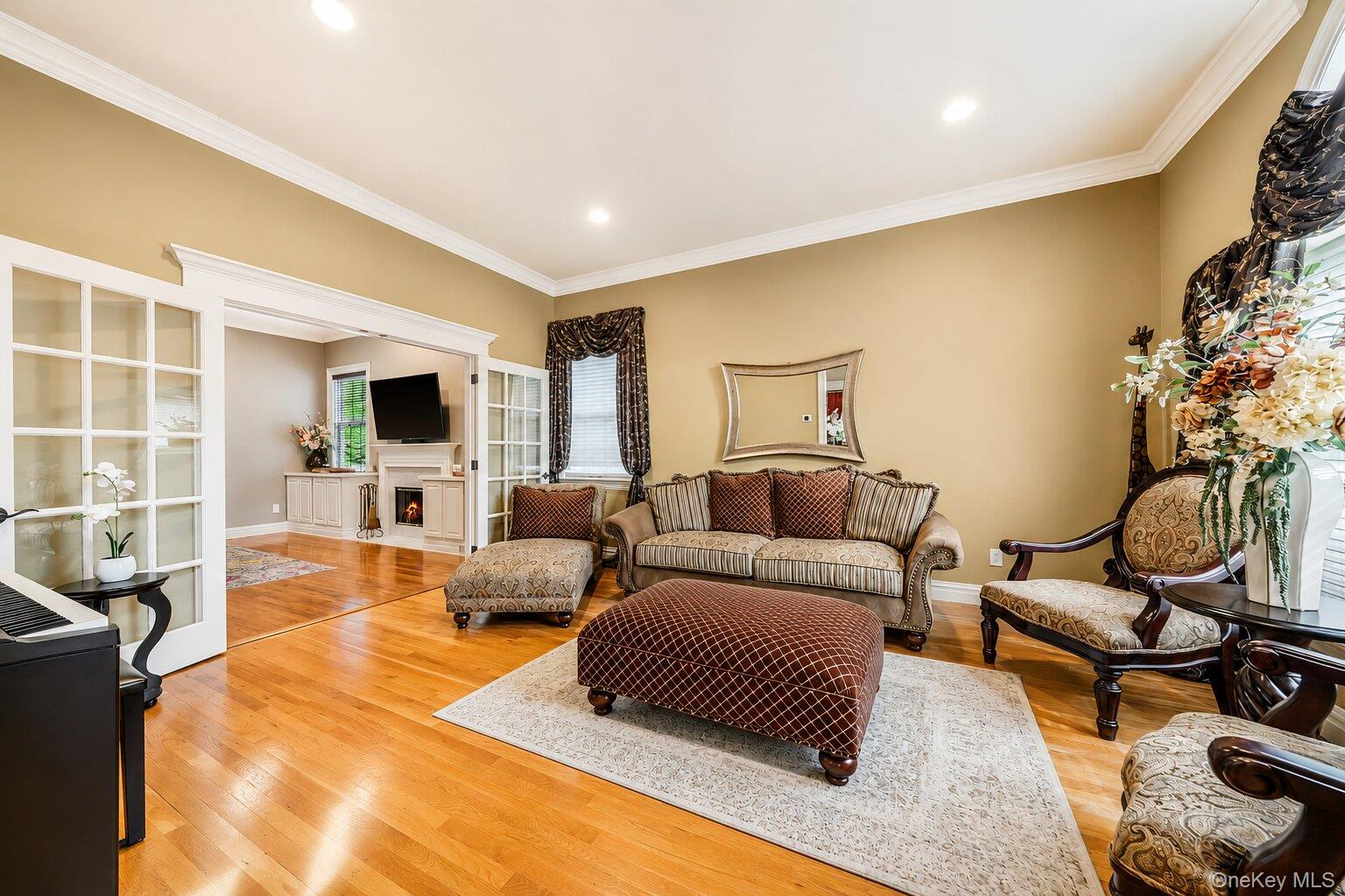 44 Independence Way Property Photo 6