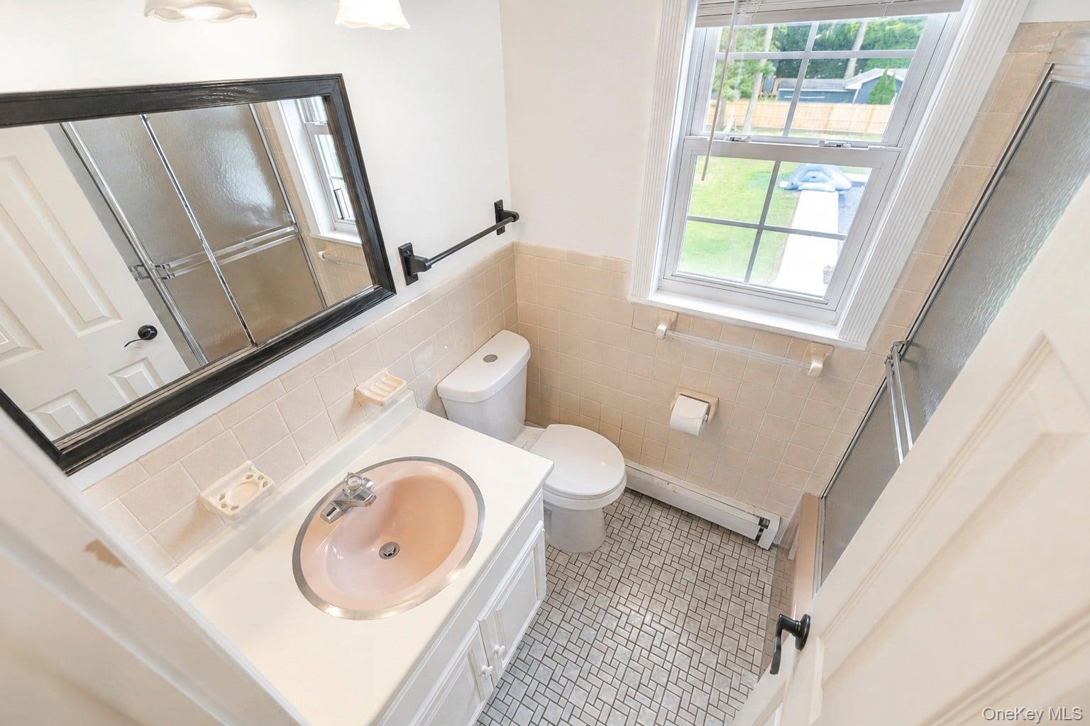 282 6th Avenue Property Photo 41