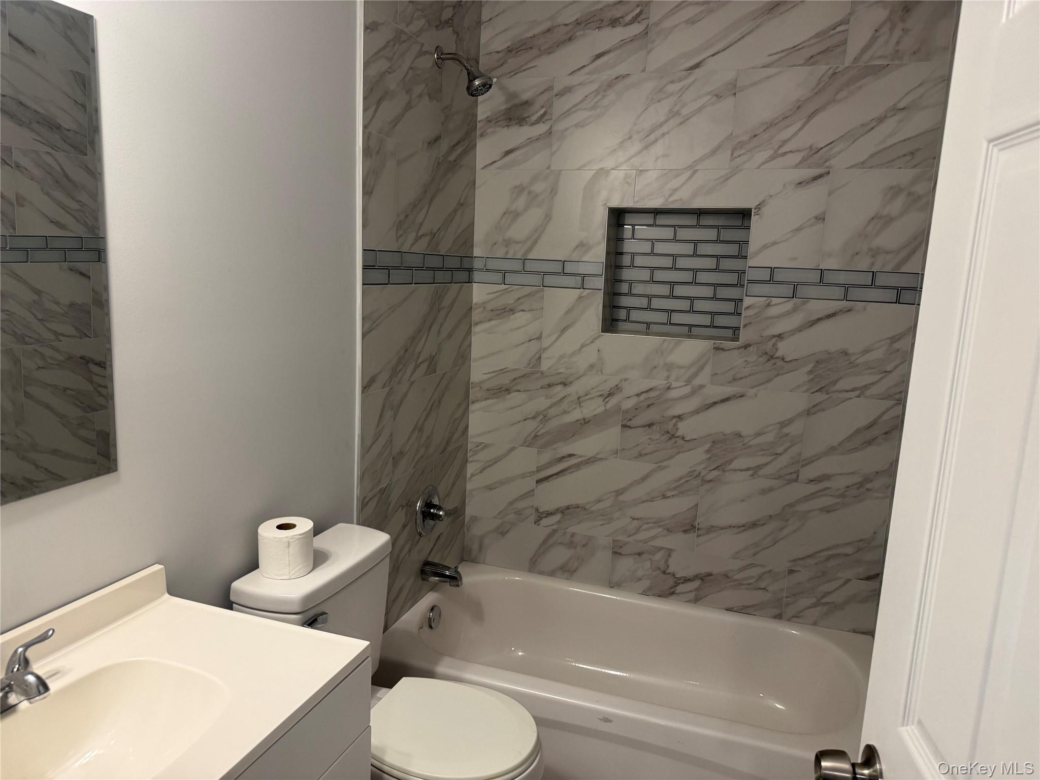 8 W Narcissus Road Property Photo 14