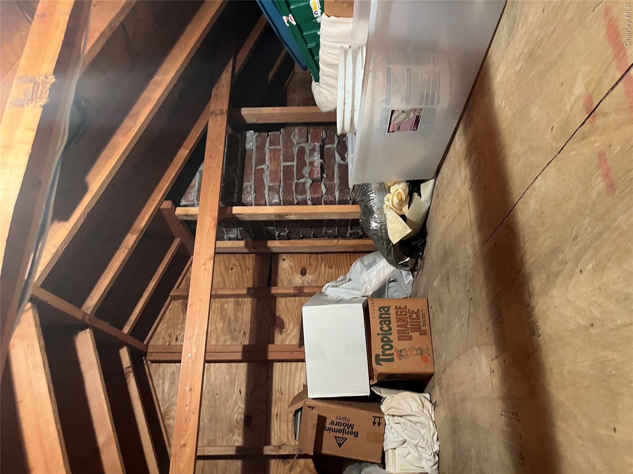 30 7th Street 2fl Property Photo 1