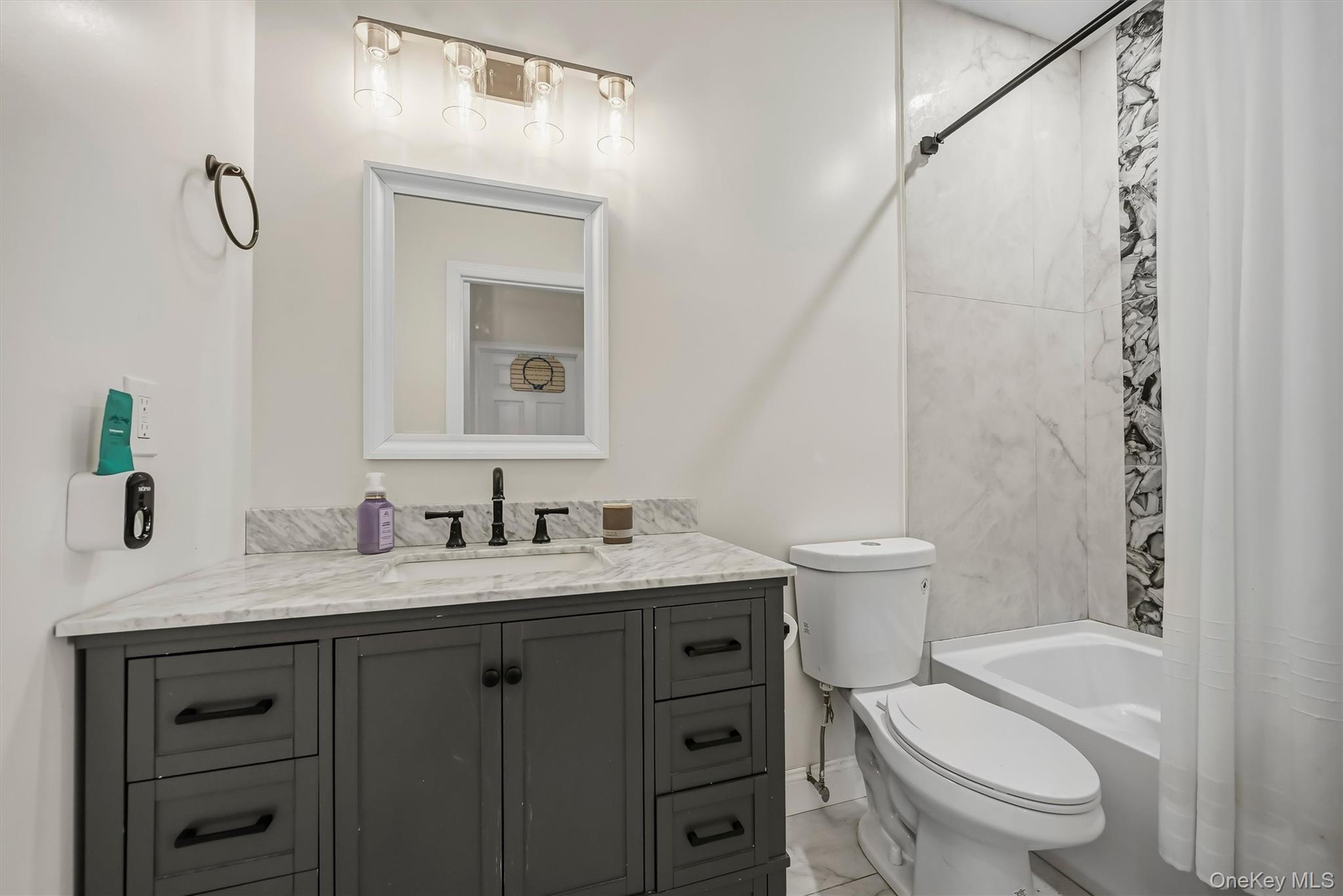 50 Hambletonian Avenue Property Photo 21