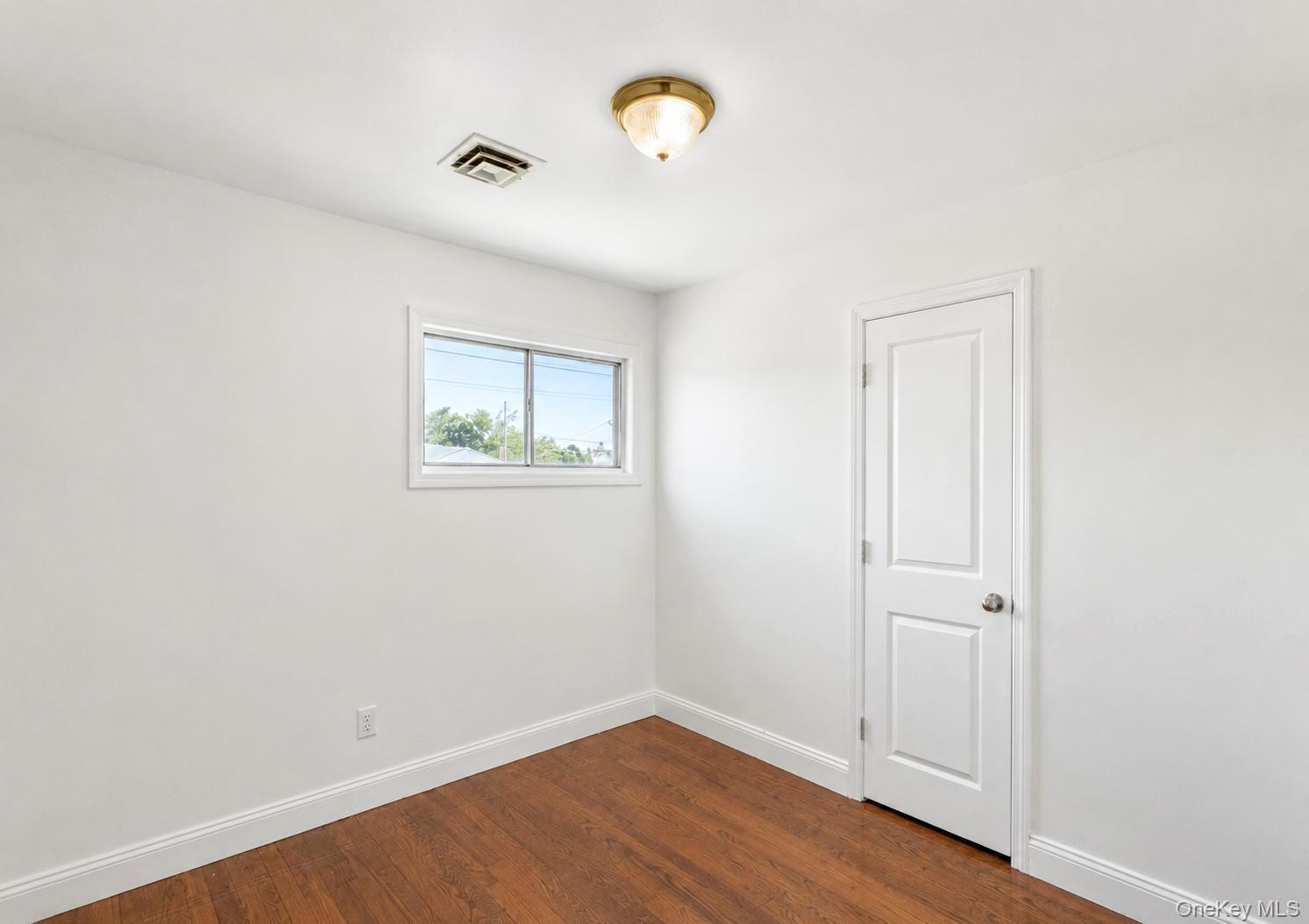 71 6th Street Property Photo 11