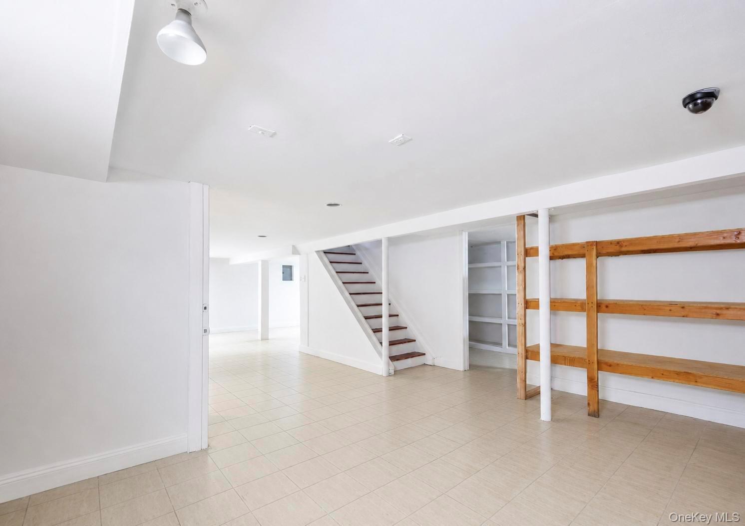 71 6th Street Property Photo 14
