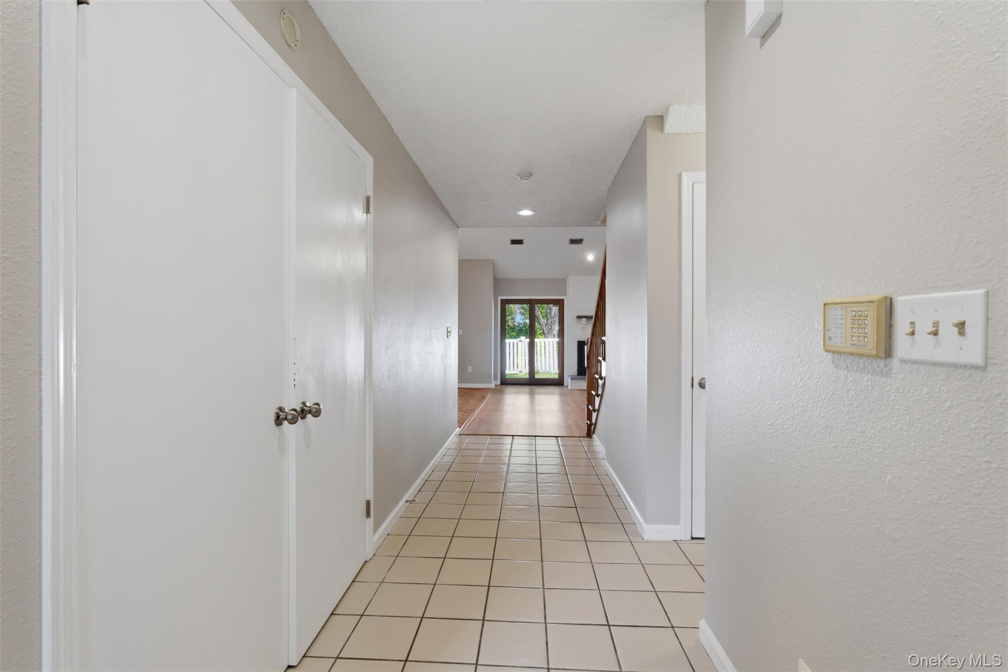 4 Trevor Lake Drive Property Photo 2