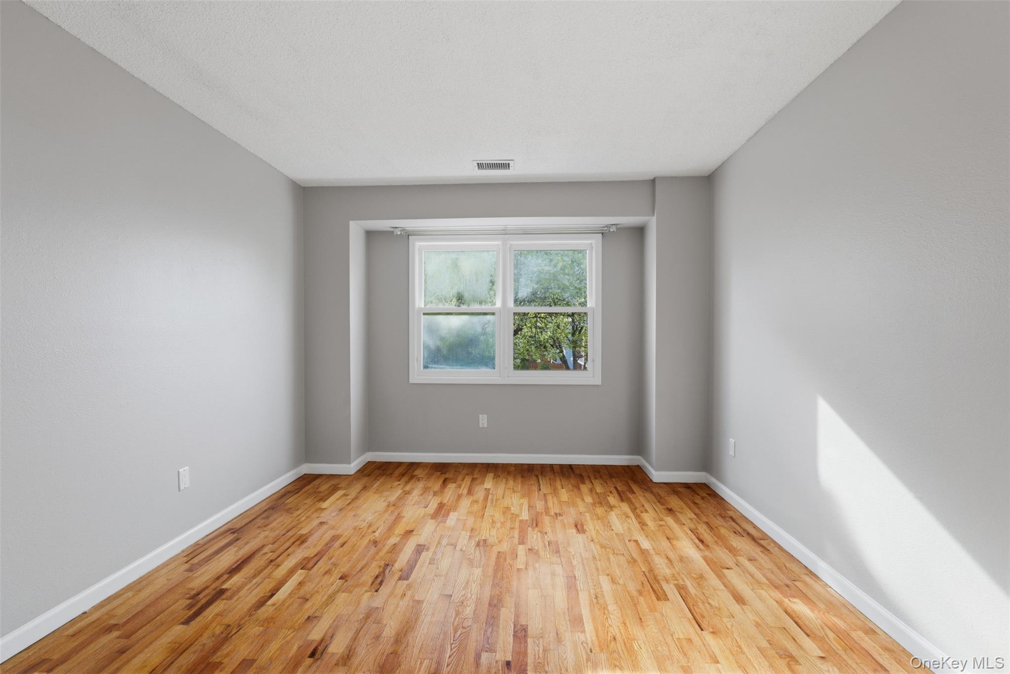 4 Trevor Lake Drive Property Photo 26