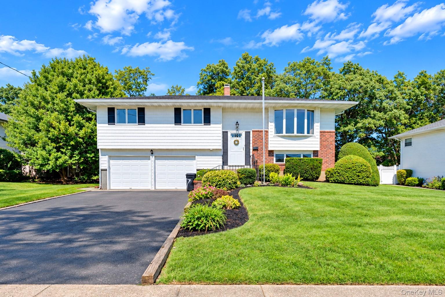 107 Headline Road Property Photo 1