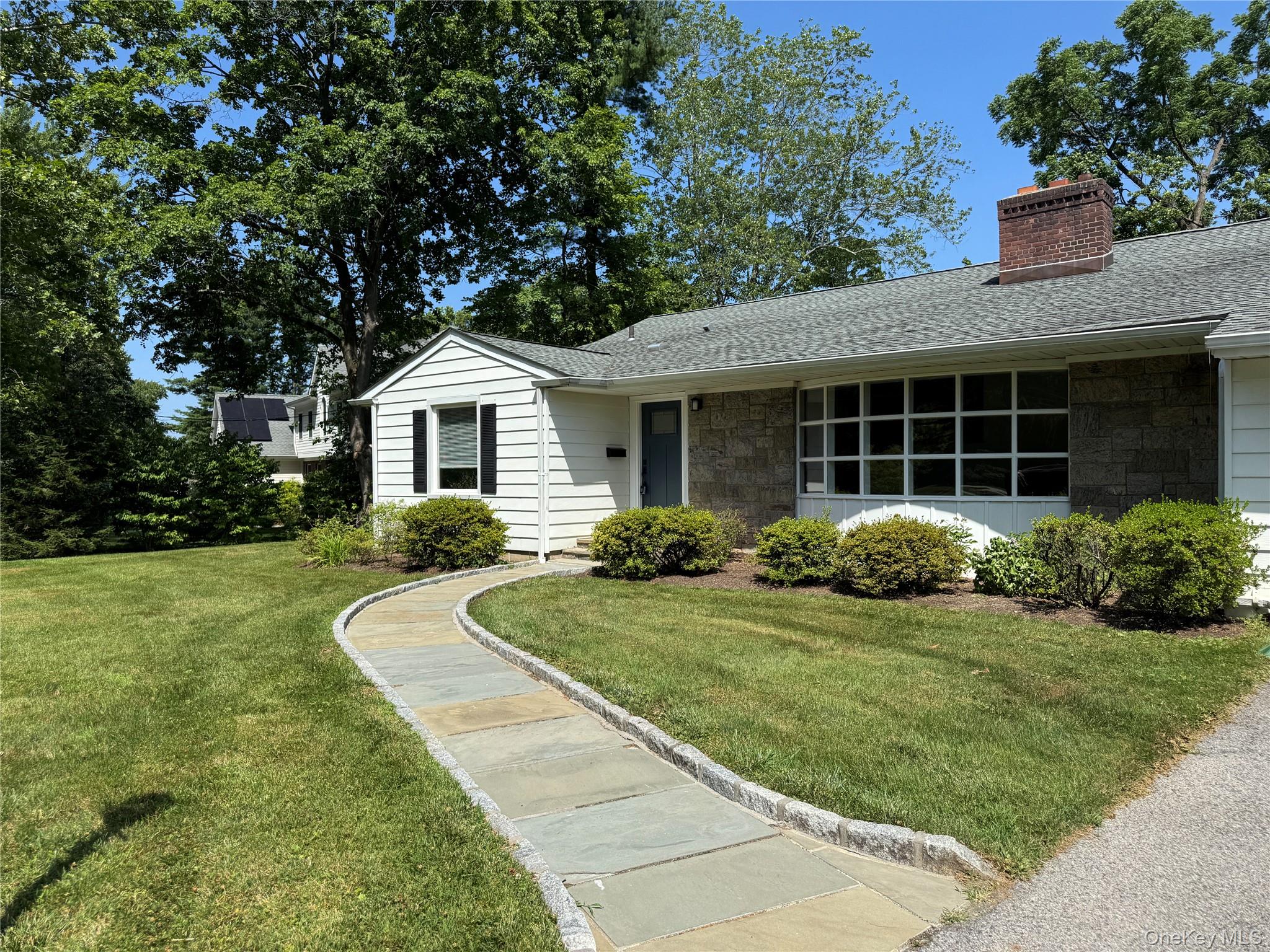 3 Stonewall Lane Property Photo 1