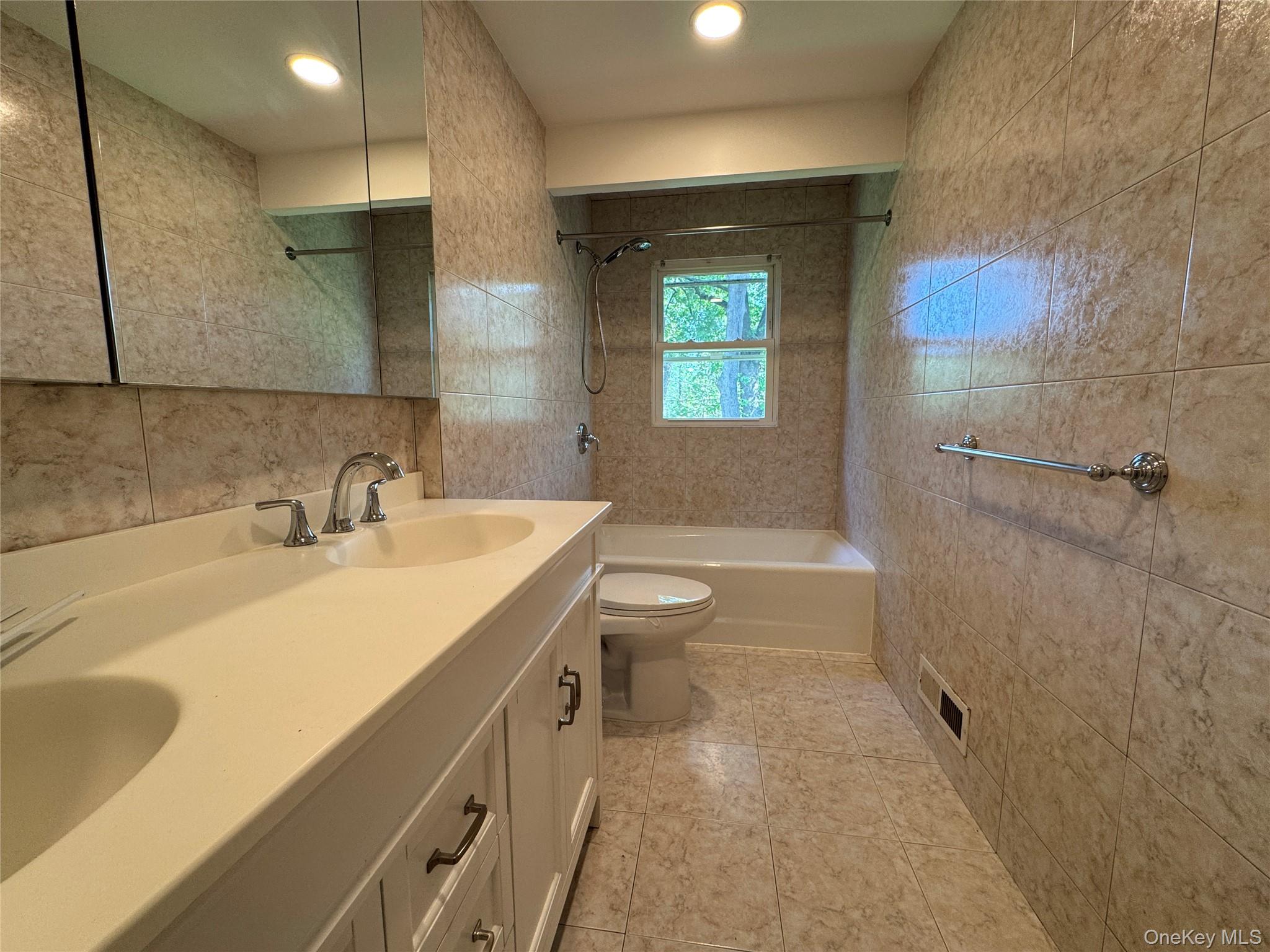 3 Stonewall Lane Property Photo 17