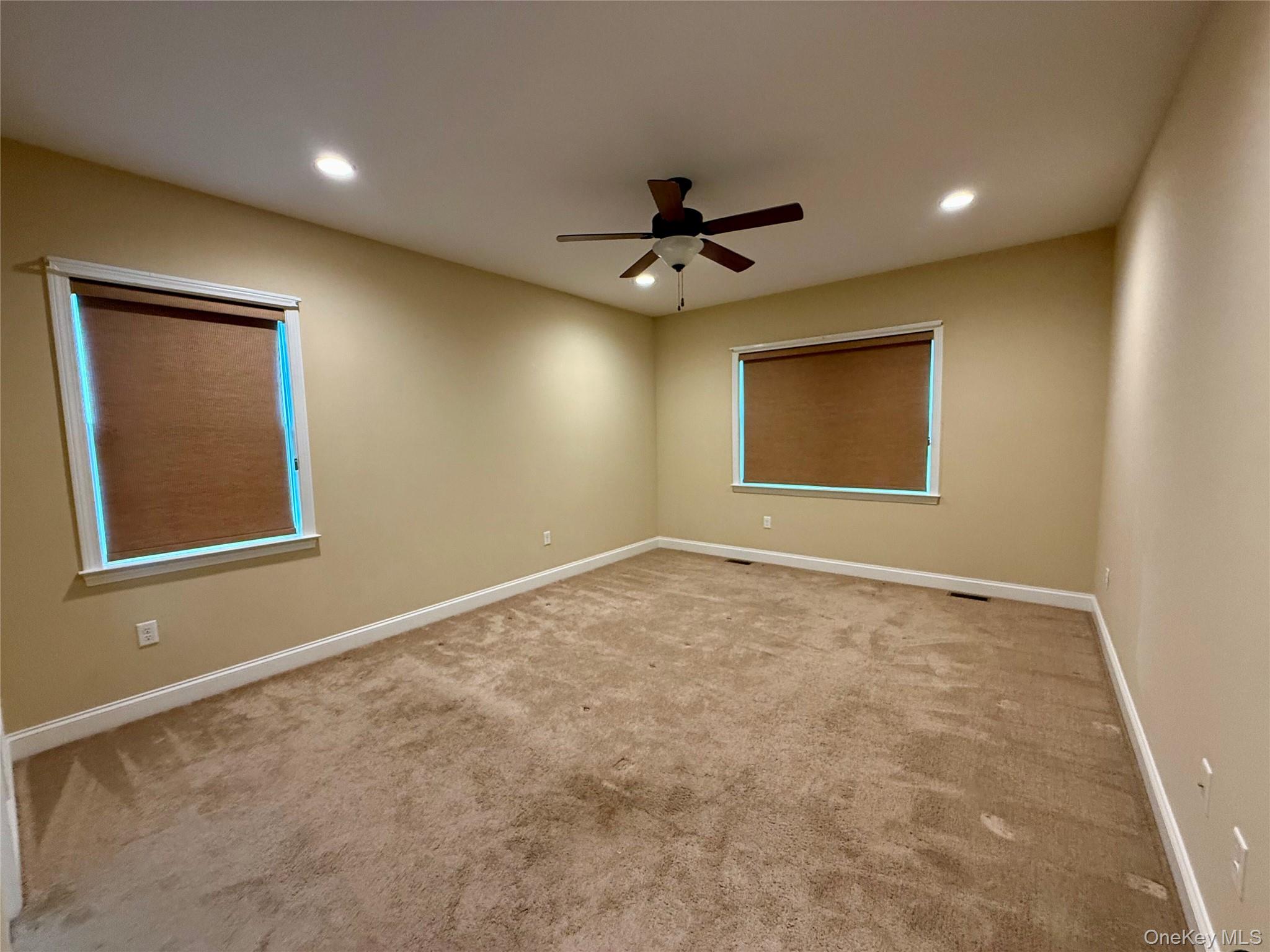 142 Lexington Lane Property Photo 18