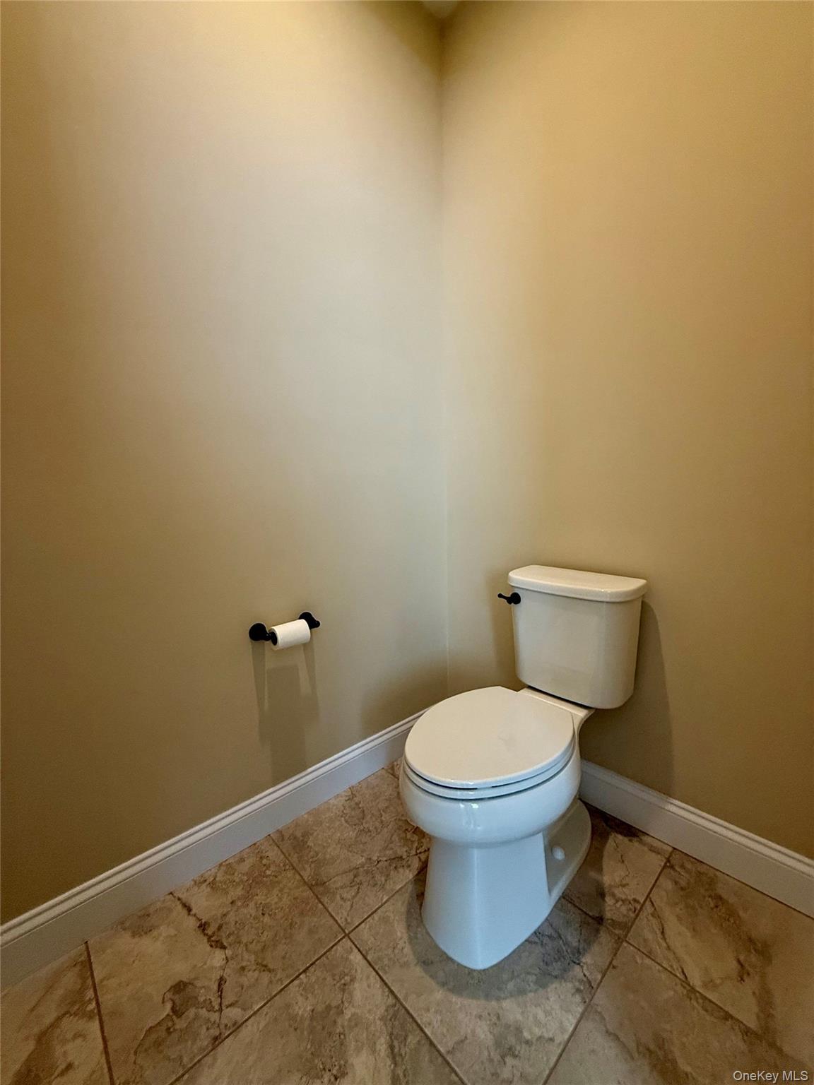 142 Lexington Lane Property Photo 38