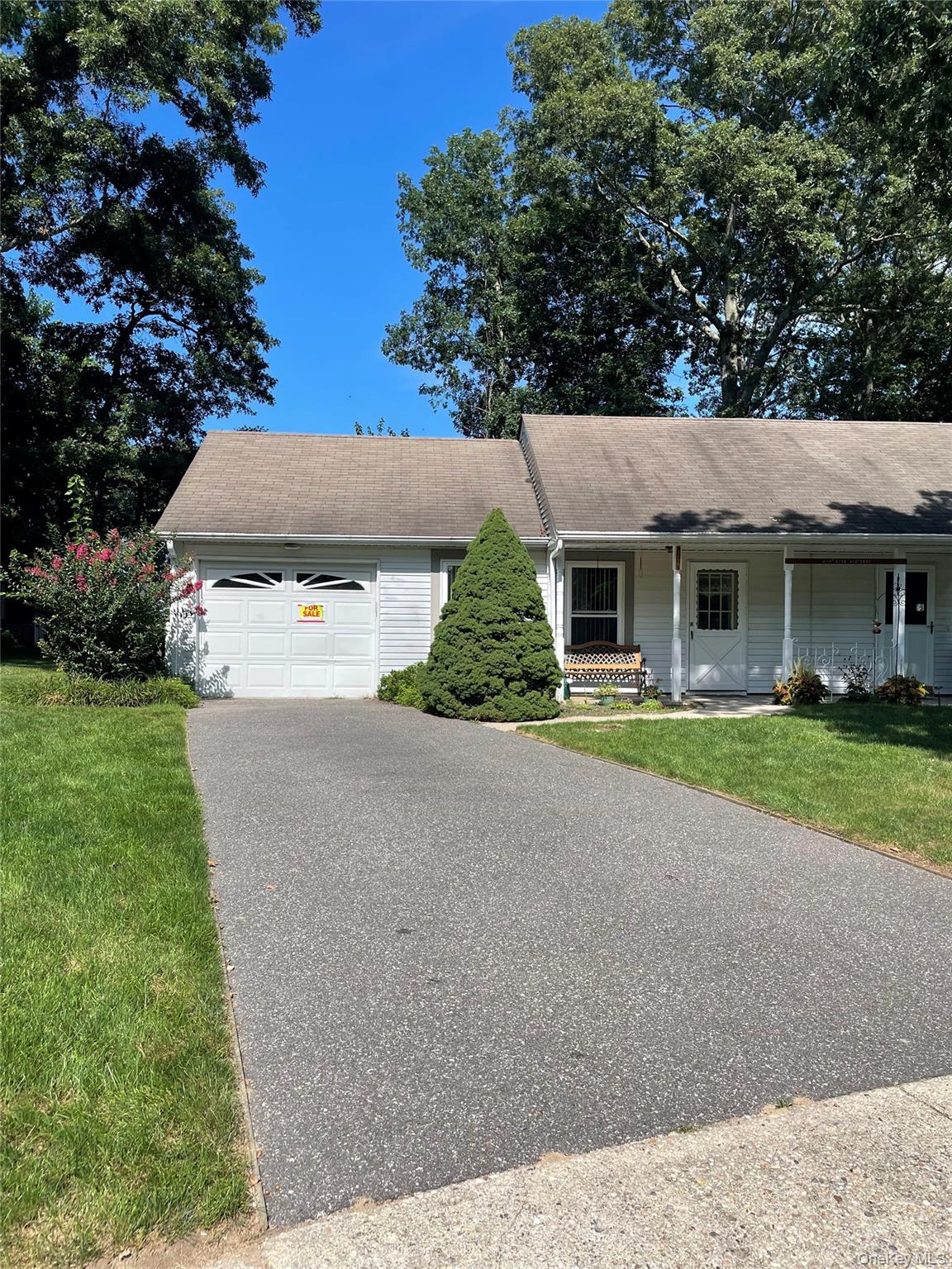 152a Laurance Lane A Property Photo 1