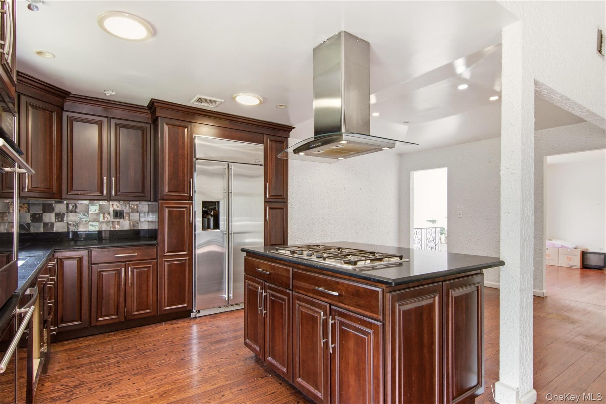 2 Cascade Court Property Photo 12