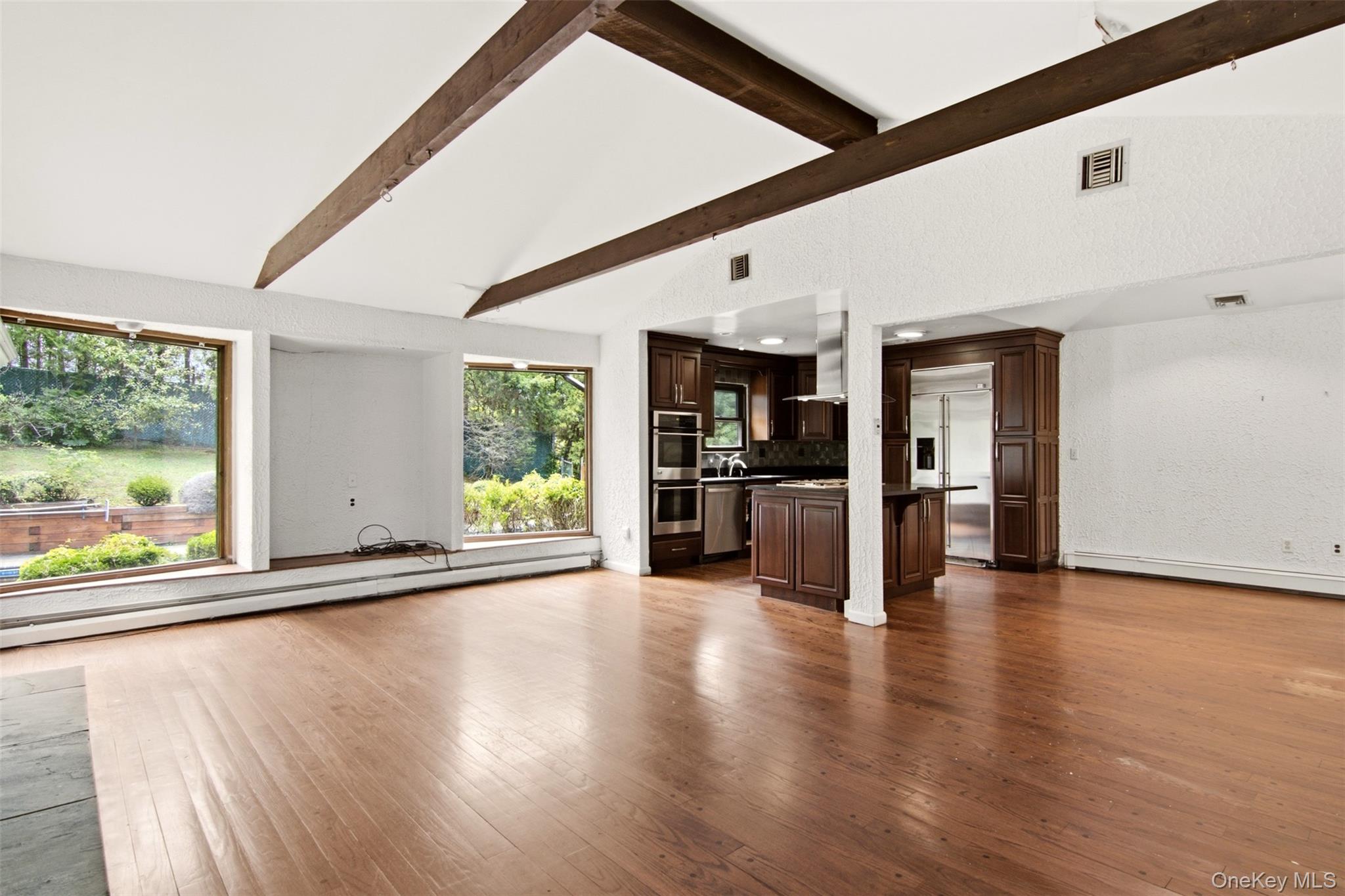2 Cascade Court Property Photo 15