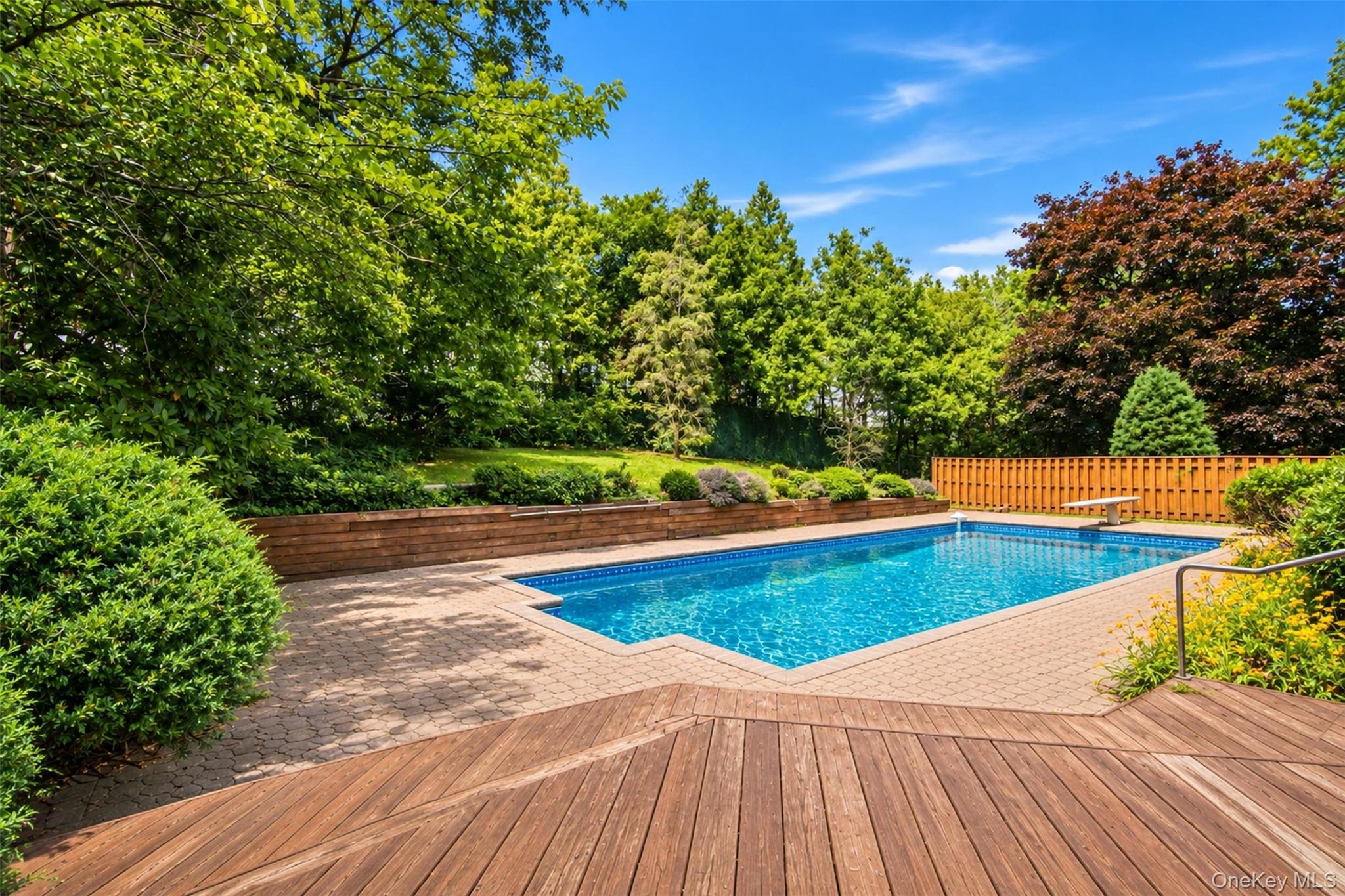 2 Cascade Court Property Photo 30