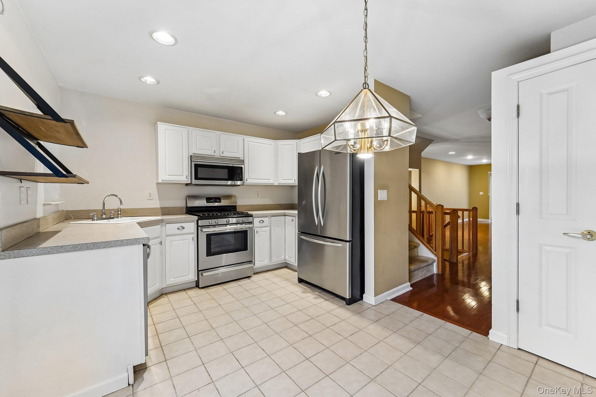 122 Crystal Hill Drive Property Photo 10