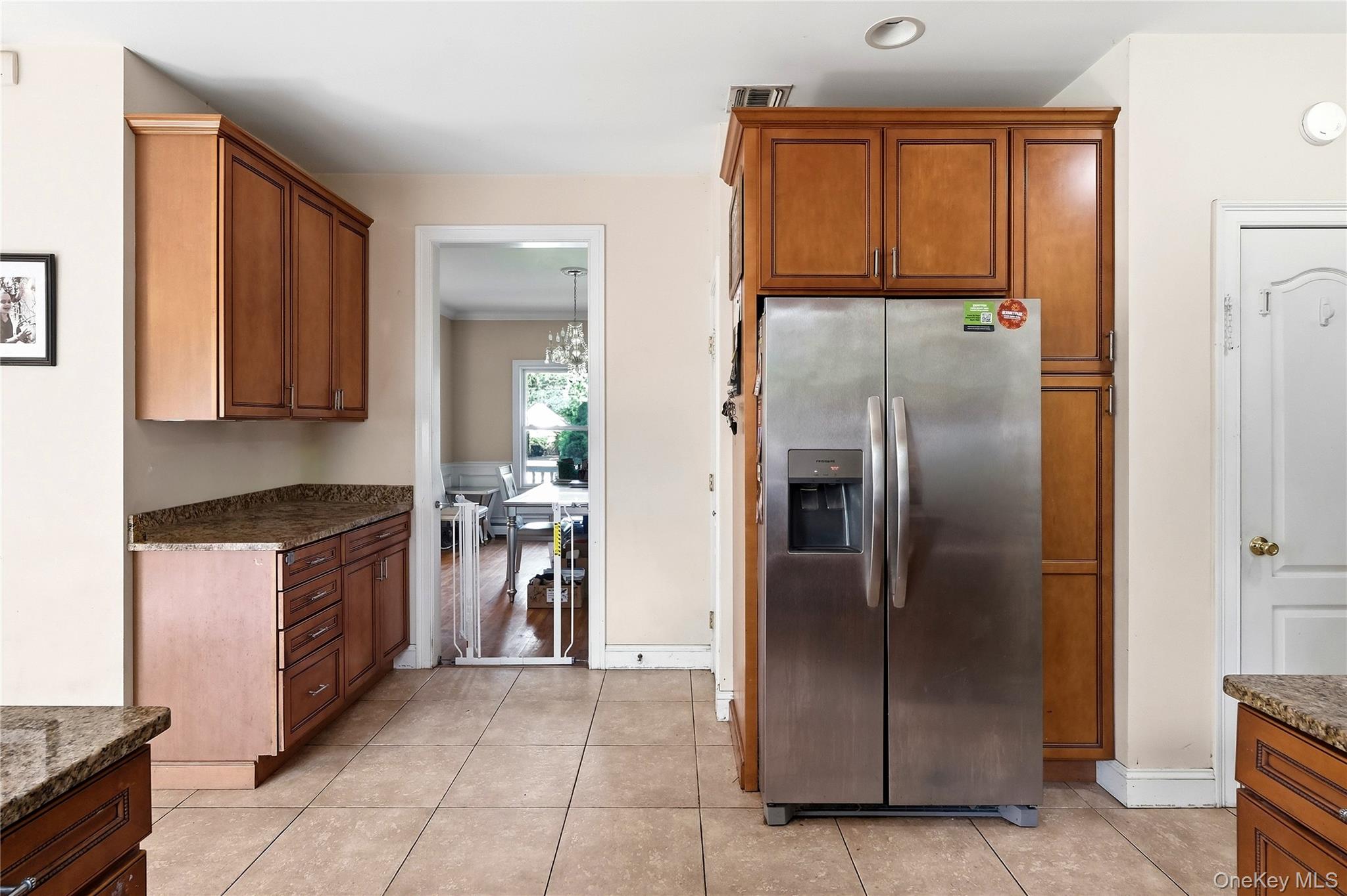 204 Melrose Parkway Property Photo 8