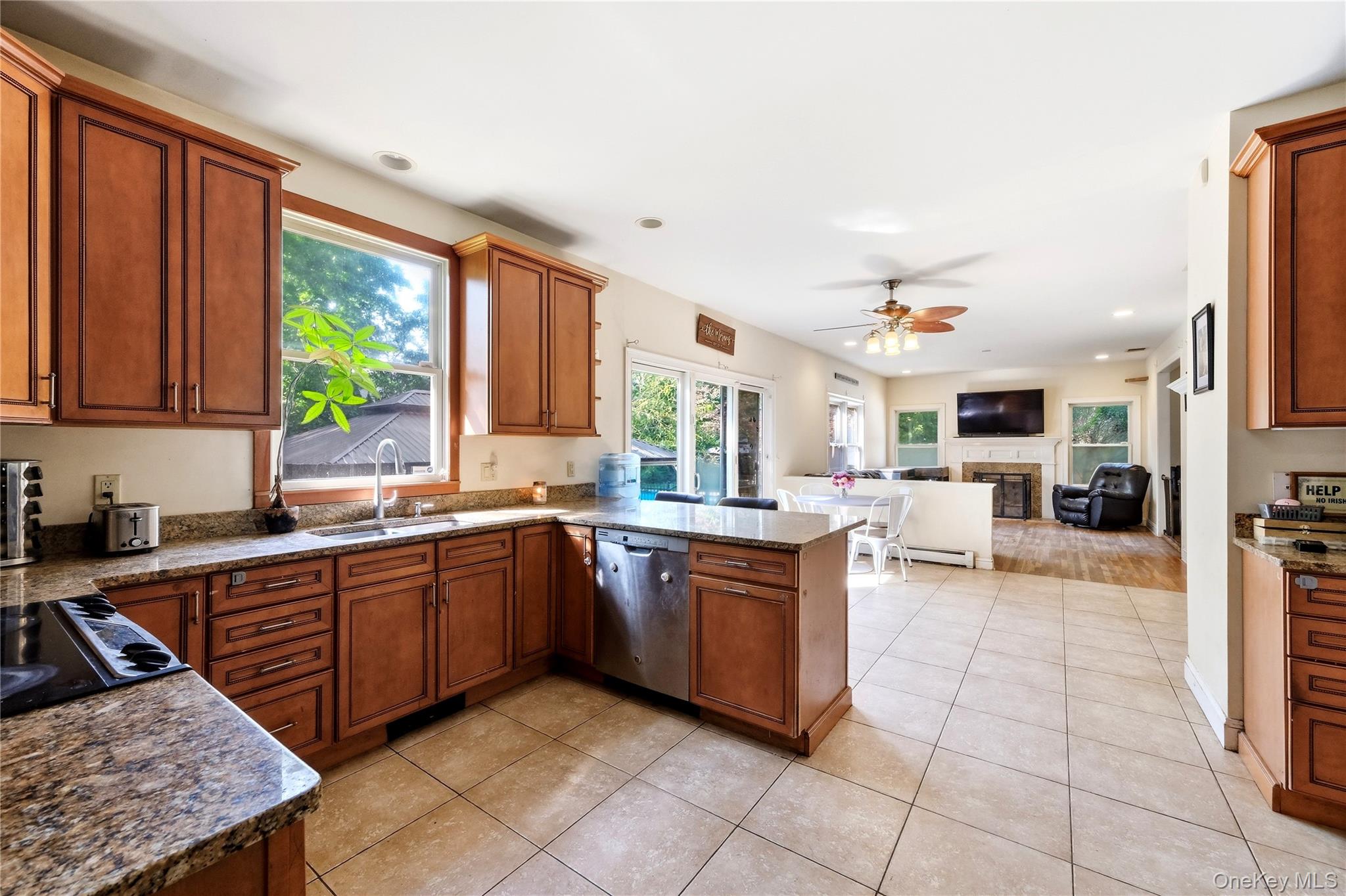 204 Melrose Parkway Property Photo 10
