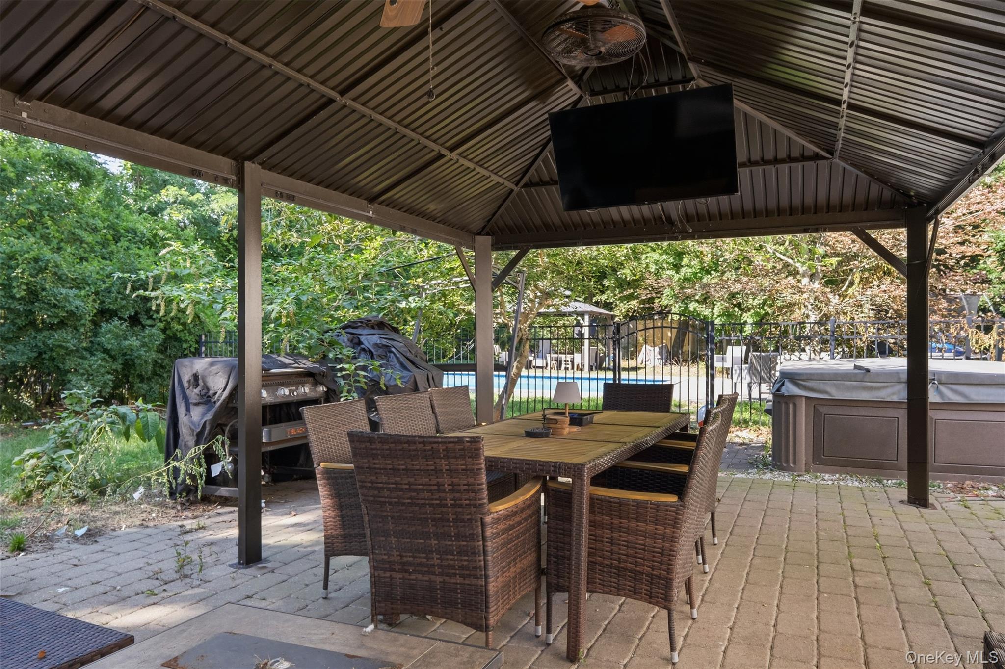 204 Melrose Parkway Property Photo 35