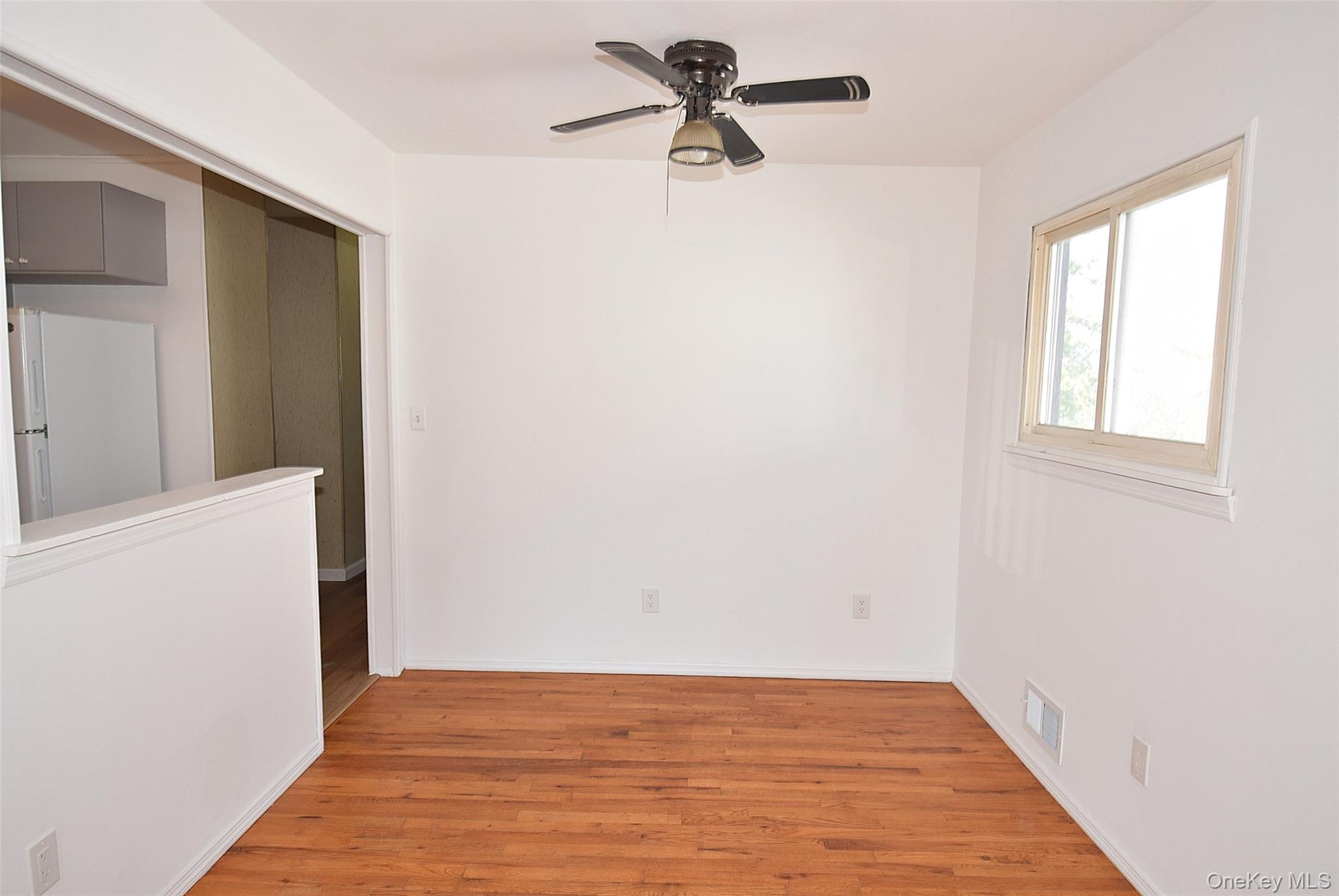 855 Surf Street Property Photo 9