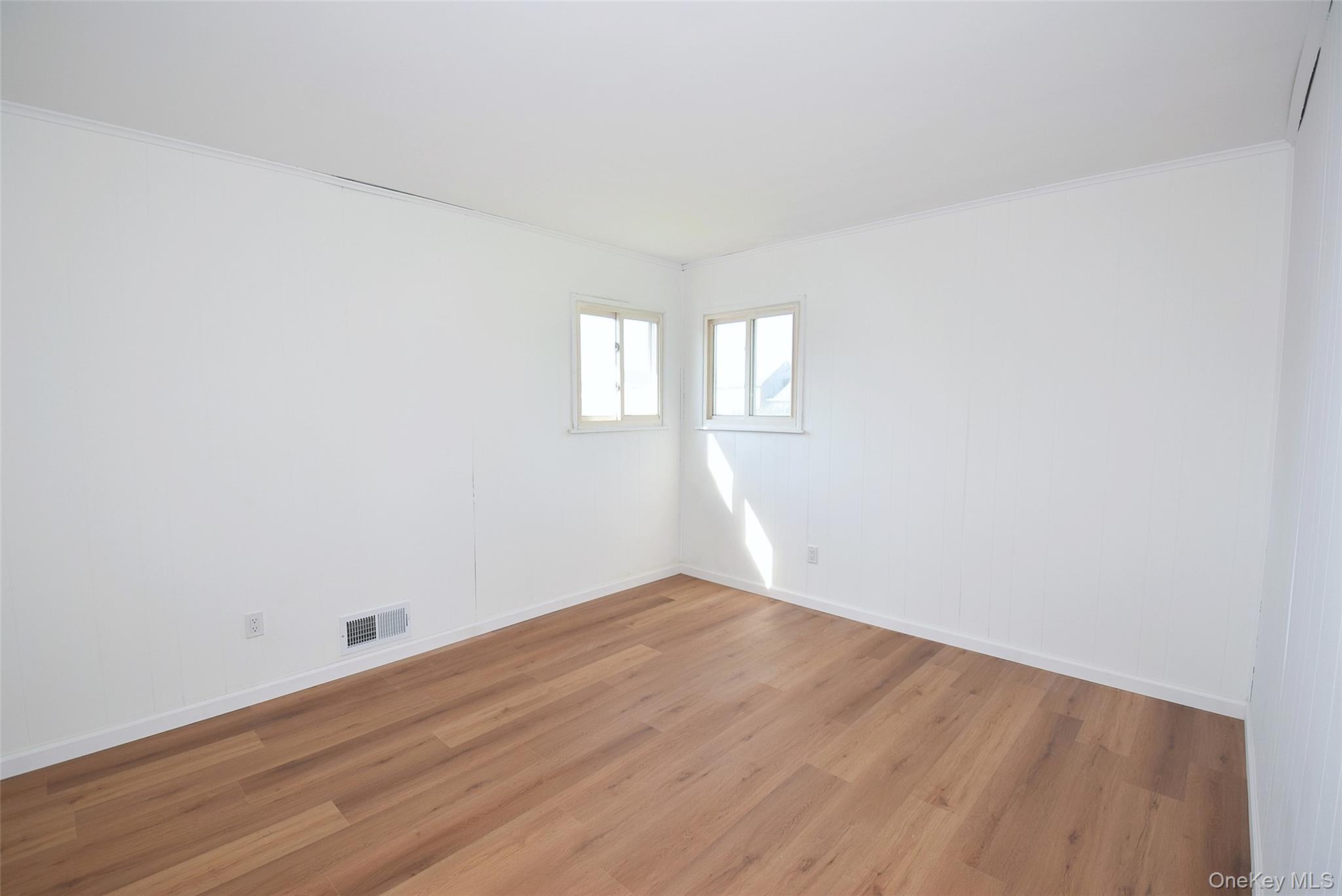 855 Surf Street Property Photo 12