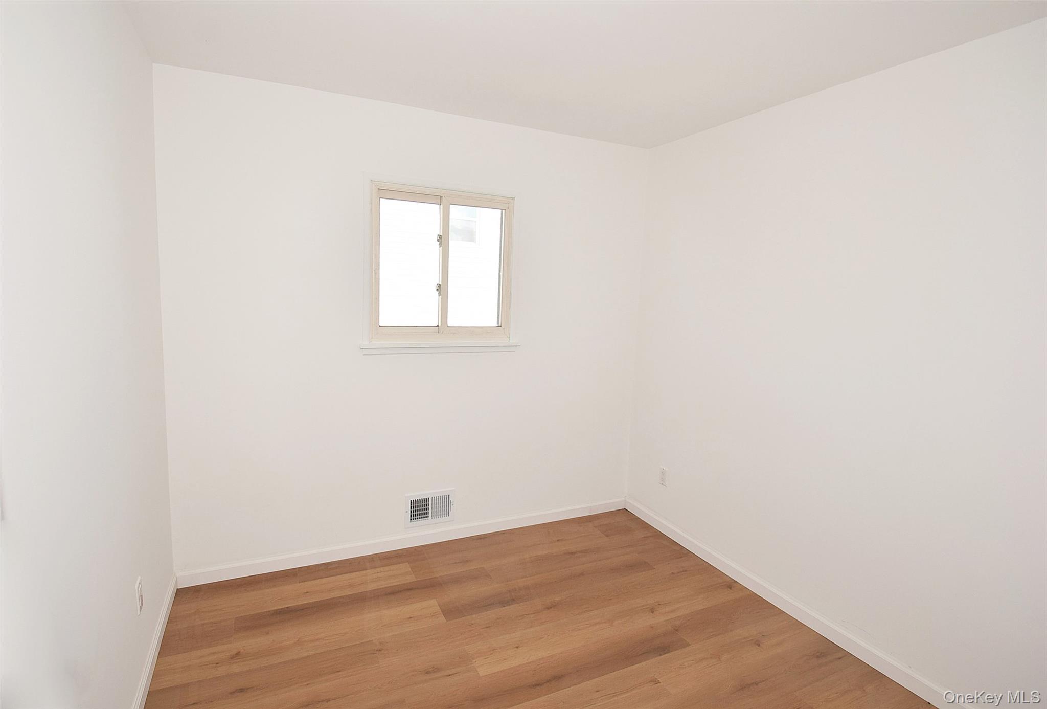855 Surf Street Property Photo 13