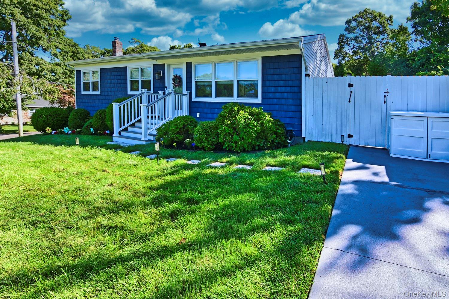 14 Kathy Street Property Photo 4